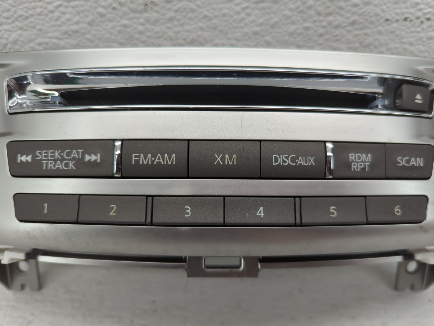 2014-2016 Infiniti Qx60 Am Fm Cd Player Radio Receiver 596580 - Oemusedautoparts1.com