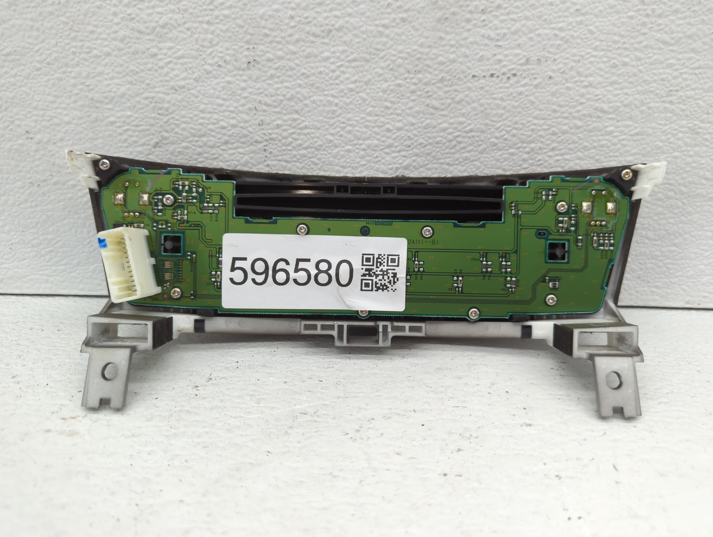 2014-2016 Infiniti Qx60 Am Fm Cd Player Radio Receiver 596580 - Oemusedautoparts1.com