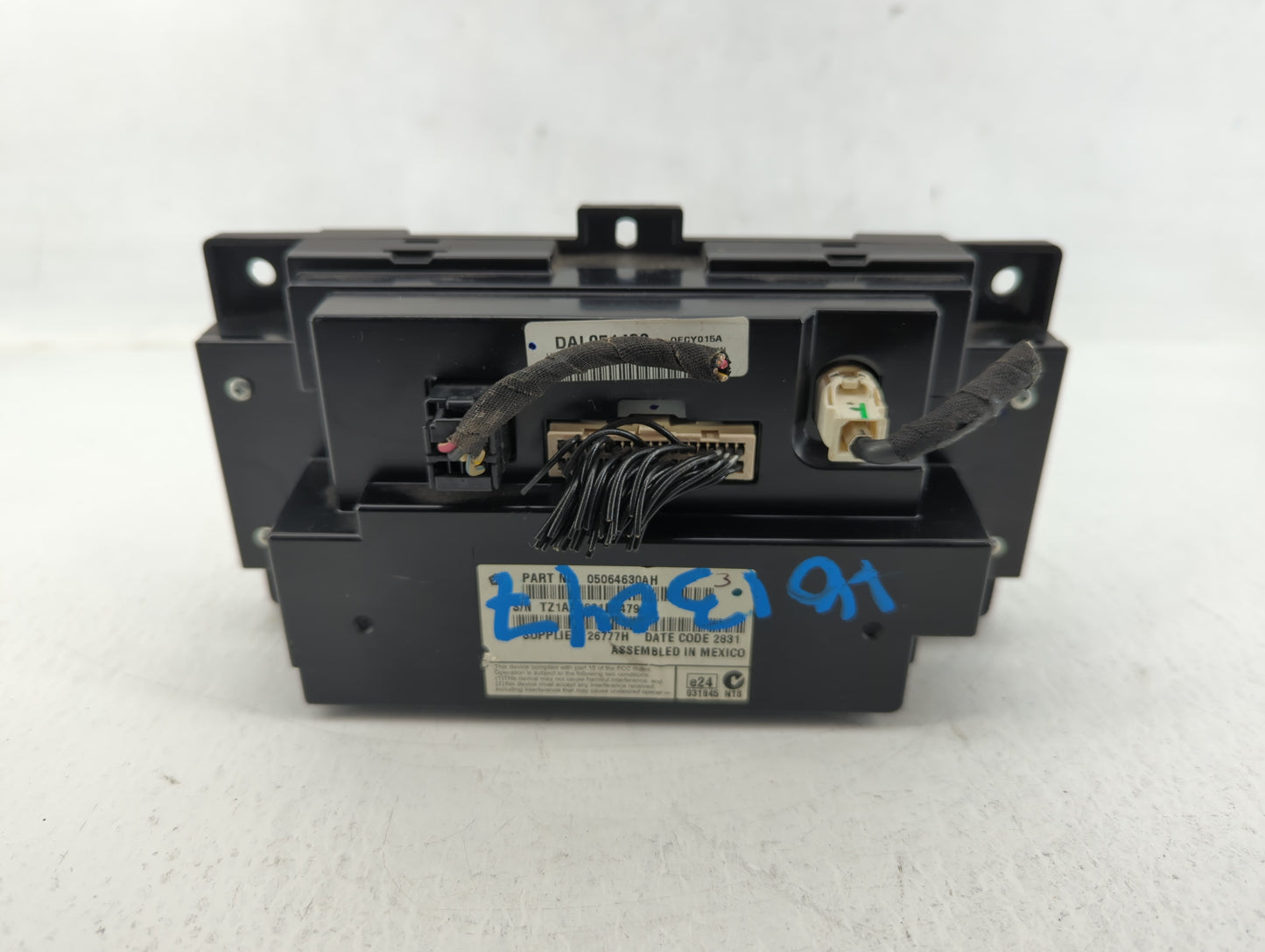 2014-2016 Infiniti Qx60 Information Display Screen - Oemusedautoparts1.com
