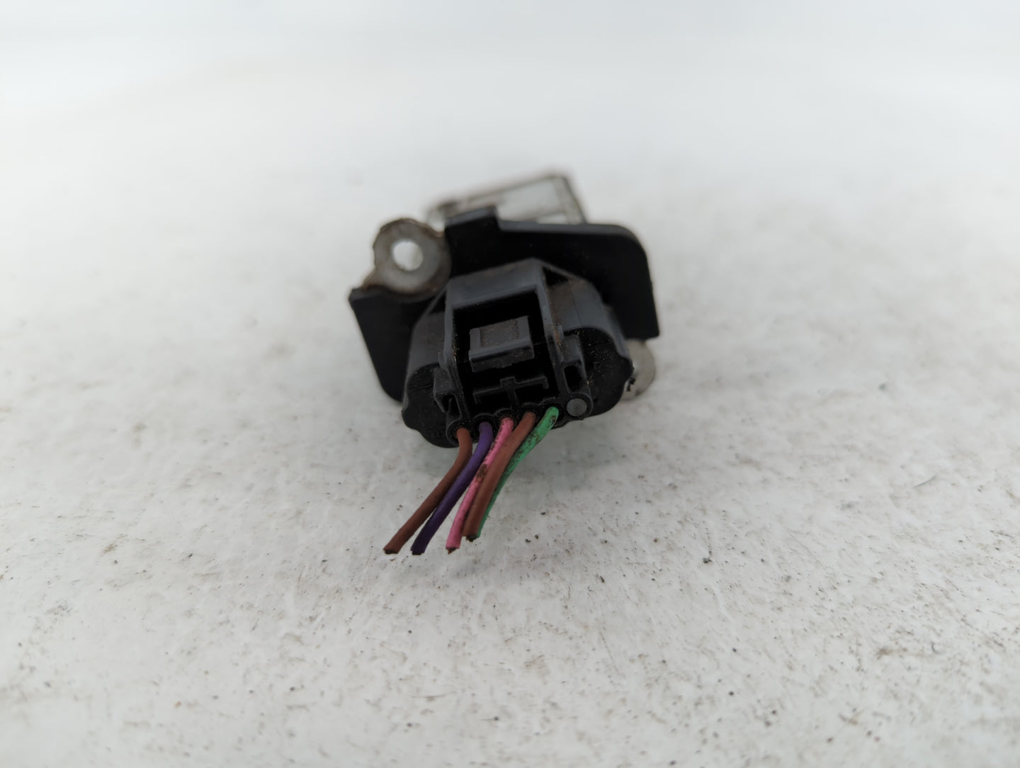 2014-2014 Infiniti Qx60 Mass Air Flow Meter Maf - Oemusedautoparts1.com