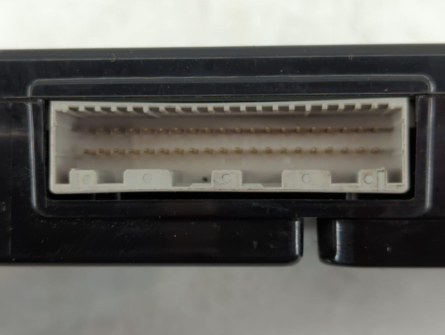 2014-2016 Infiniti Qx60 Chassis Control Module Ccm Bcm Body Control - Oemusedautoparts1.com