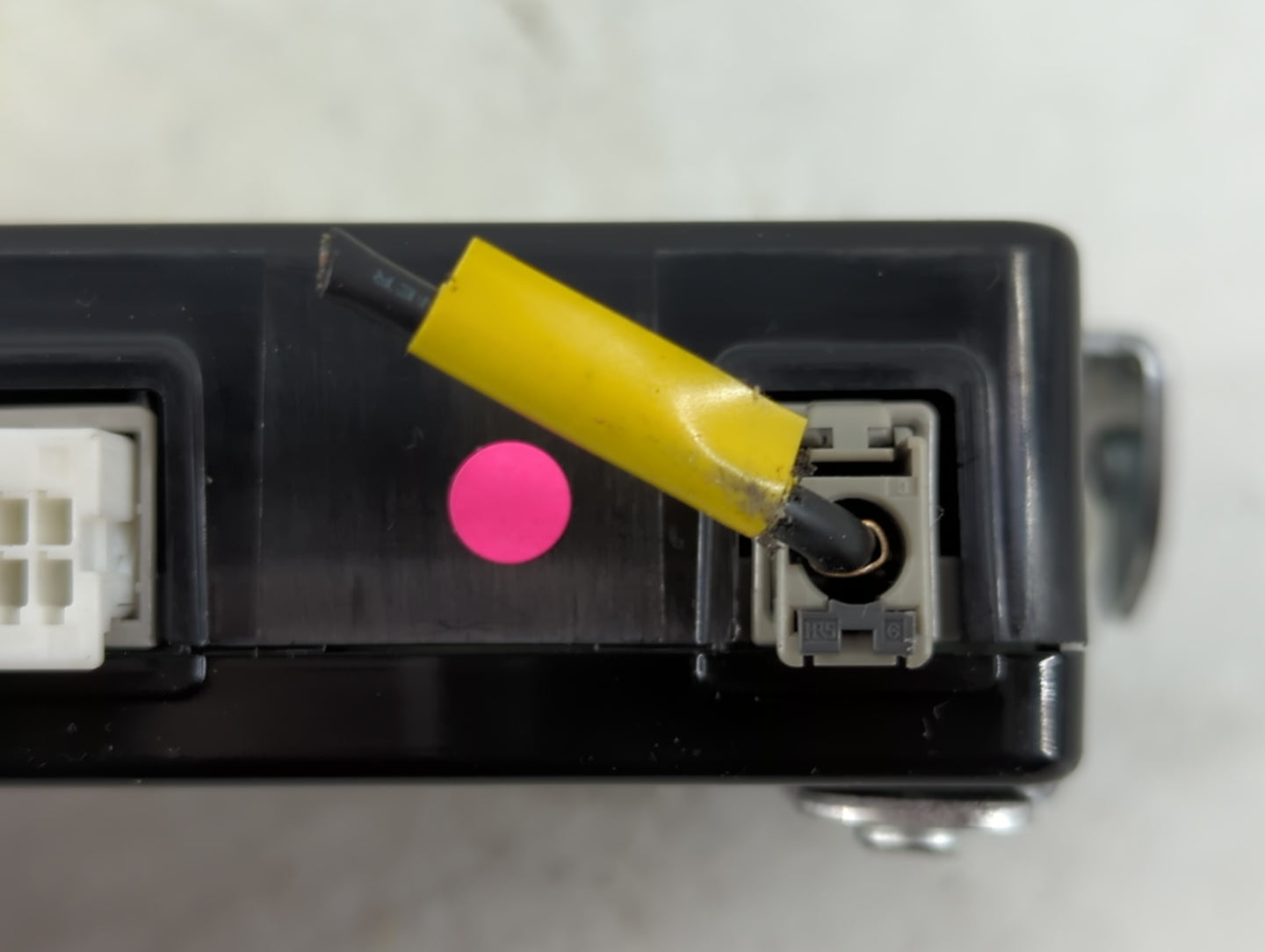 2014-2014 Infiniti Qx60 Chassis Control Module Ccm Bcm Body Control - Oemusedautoparts1.com