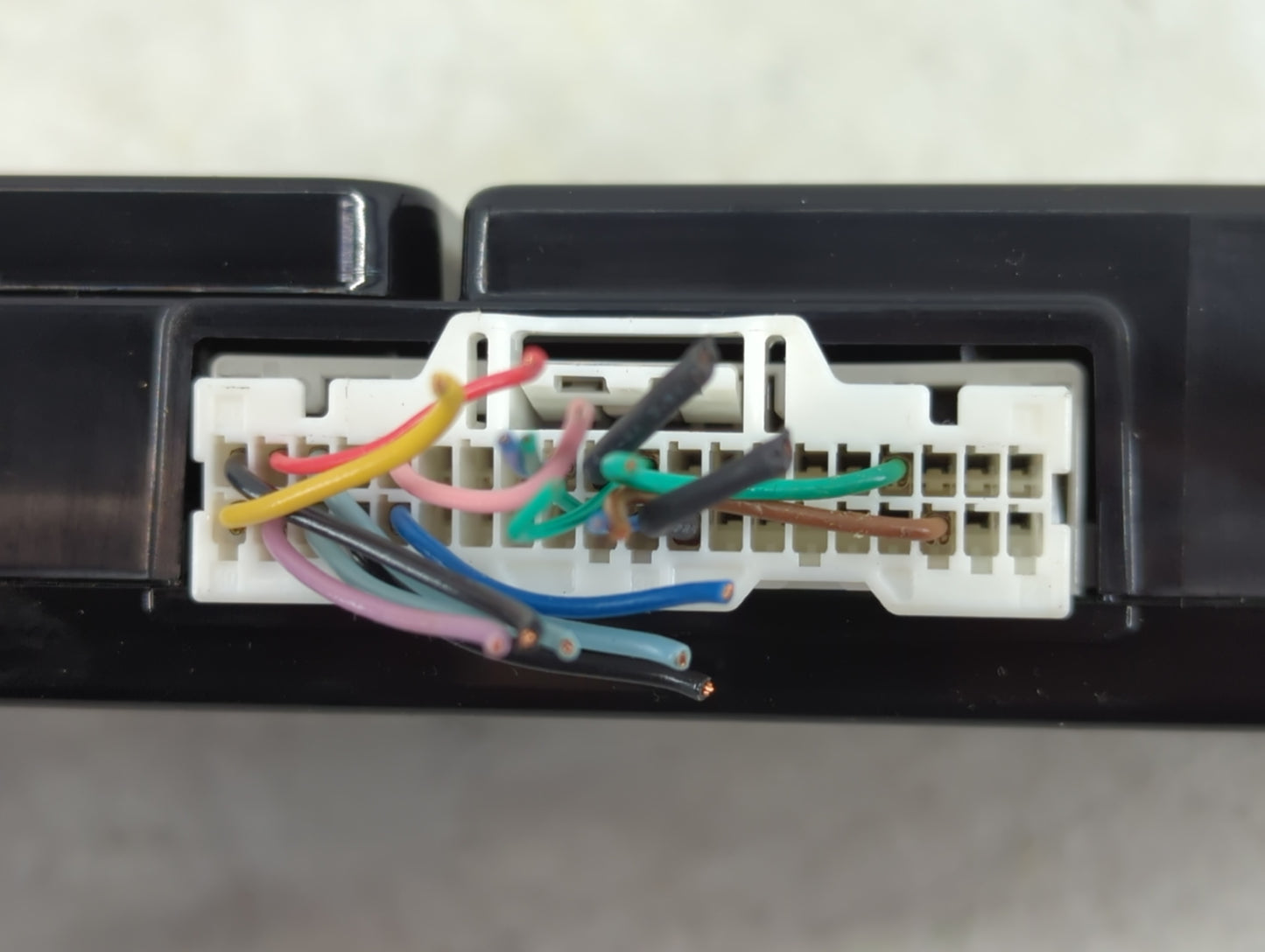 2014-2014 Infiniti Qx60 Chassis Control Module Ccm Bcm Body Control - Oemusedautoparts1.com