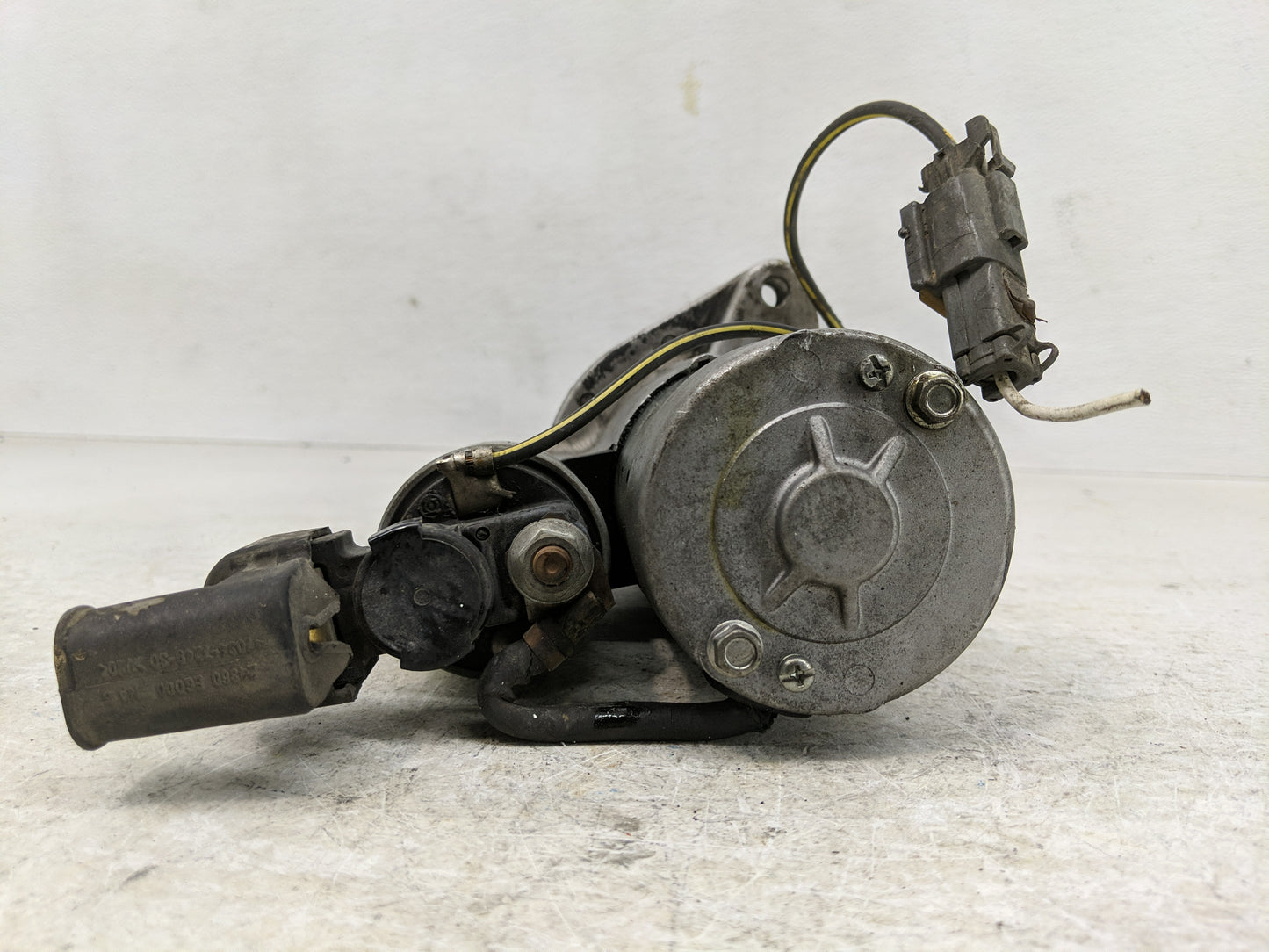 2014-2017 Infiniti Qx70 Car Starter Motor Solenoid OEM P/N:23300 EY00H Fits OEM Used Auto Parts - Oemusedautoparts1.com