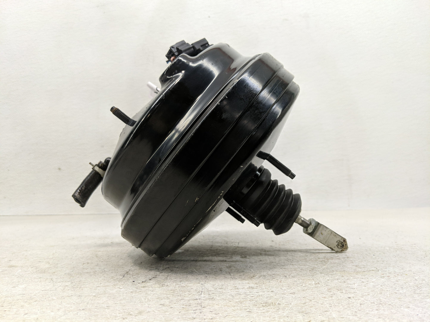 Infiniti Qx70 Power Brake Booster Oem - Oemusedautoparts1.com