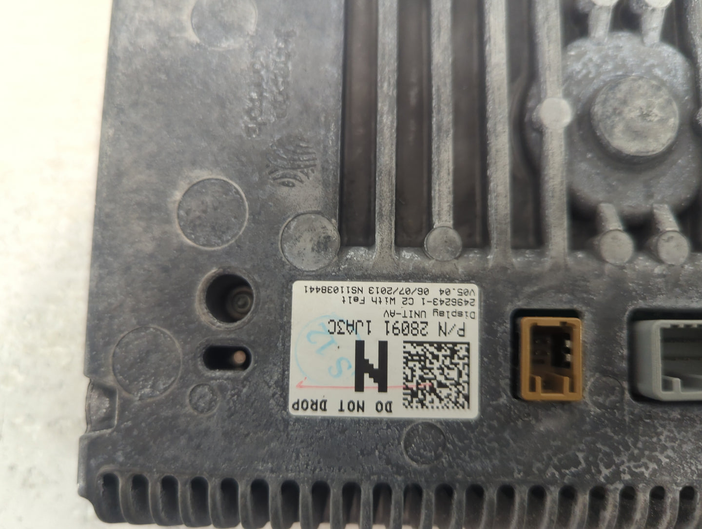 2014-2017 Infiniti Qx70 Information Display Screen 1468849 - Oemusedautoparts1.com