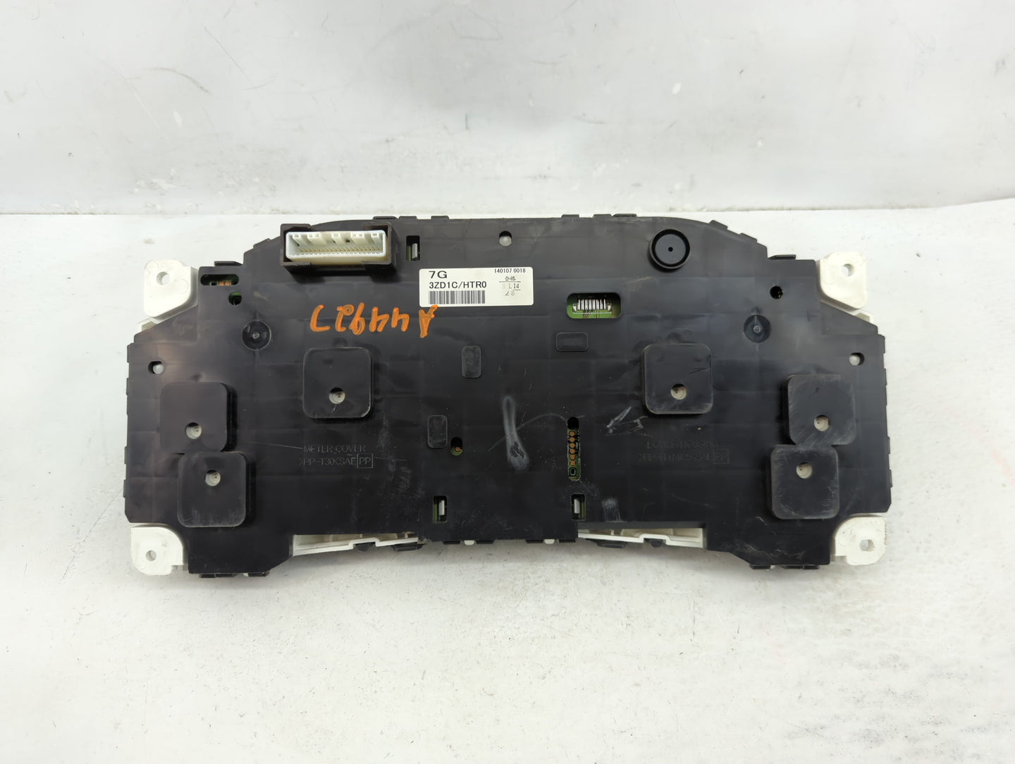 2014 Infiniti Qx80 Instrument Cluster Speedometer Gauges Fits Fits 2013 OEM Used Auto Parts - Oemusedautoparts1.com