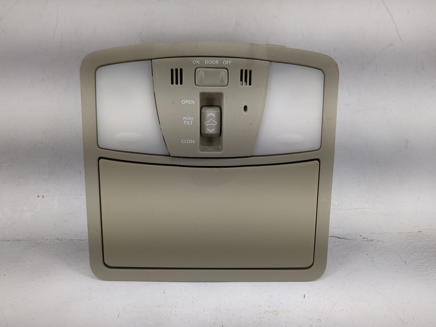 2014 Infiniti Qx80 Overhead Roof Console - Oemusedautoparts1.com