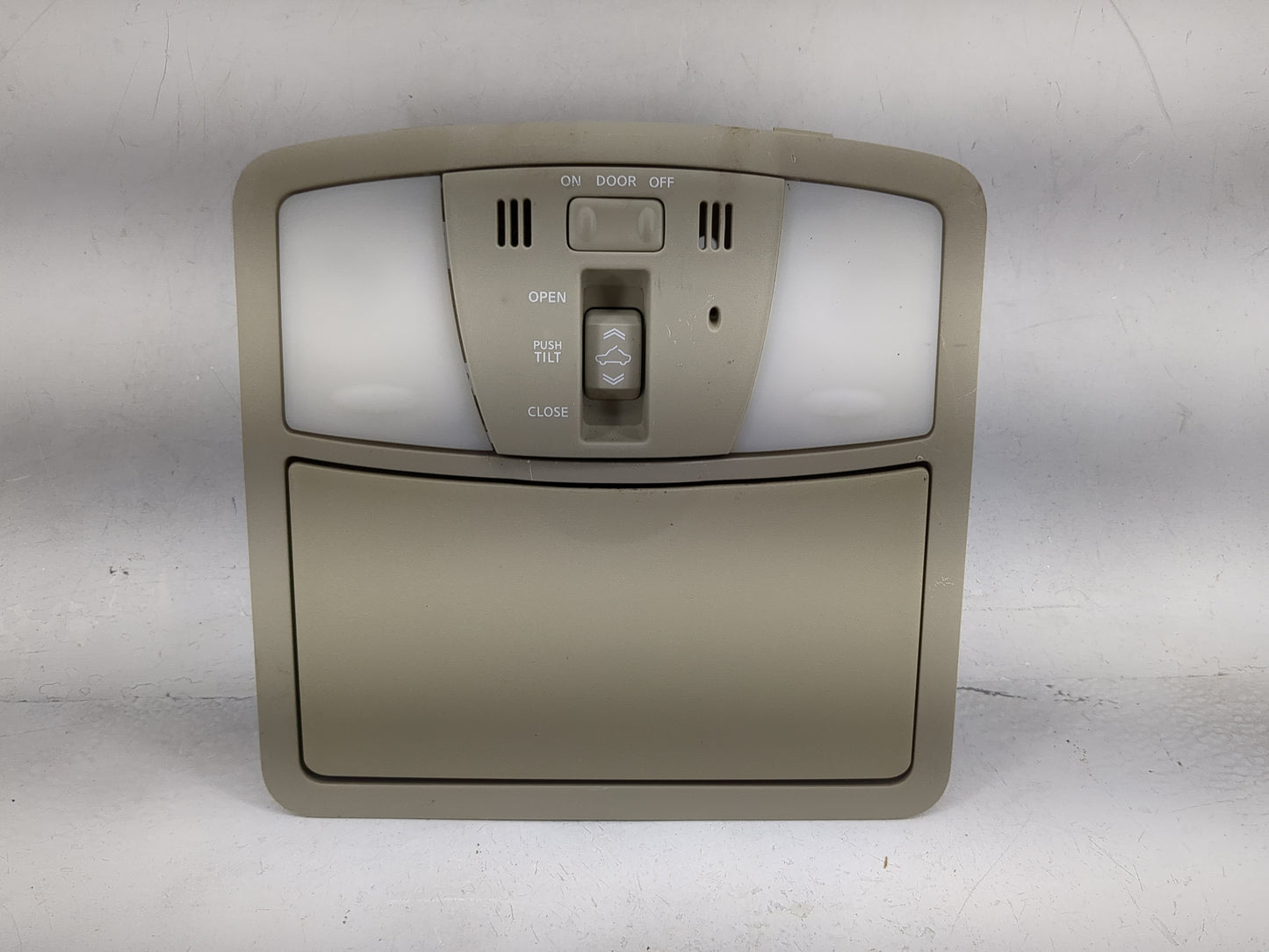 2014 Infiniti Qx80 Overhead Roof Console - Oemusedautoparts1.com