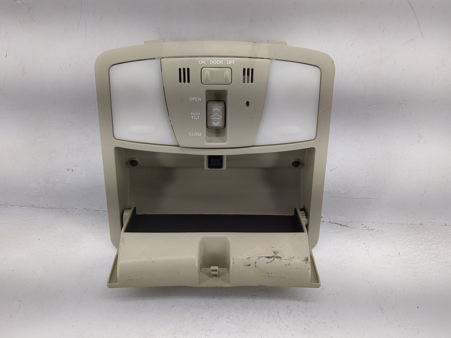 2014 Infiniti Qx80 Overhead Roof Console - Oemusedautoparts1.com