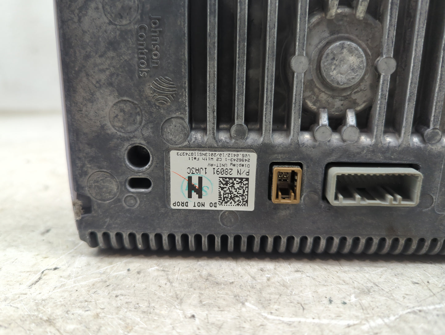 2014-2017 Infiniti Qx80 Information Display Screen 1496536 - Oemusedautoparts1.com