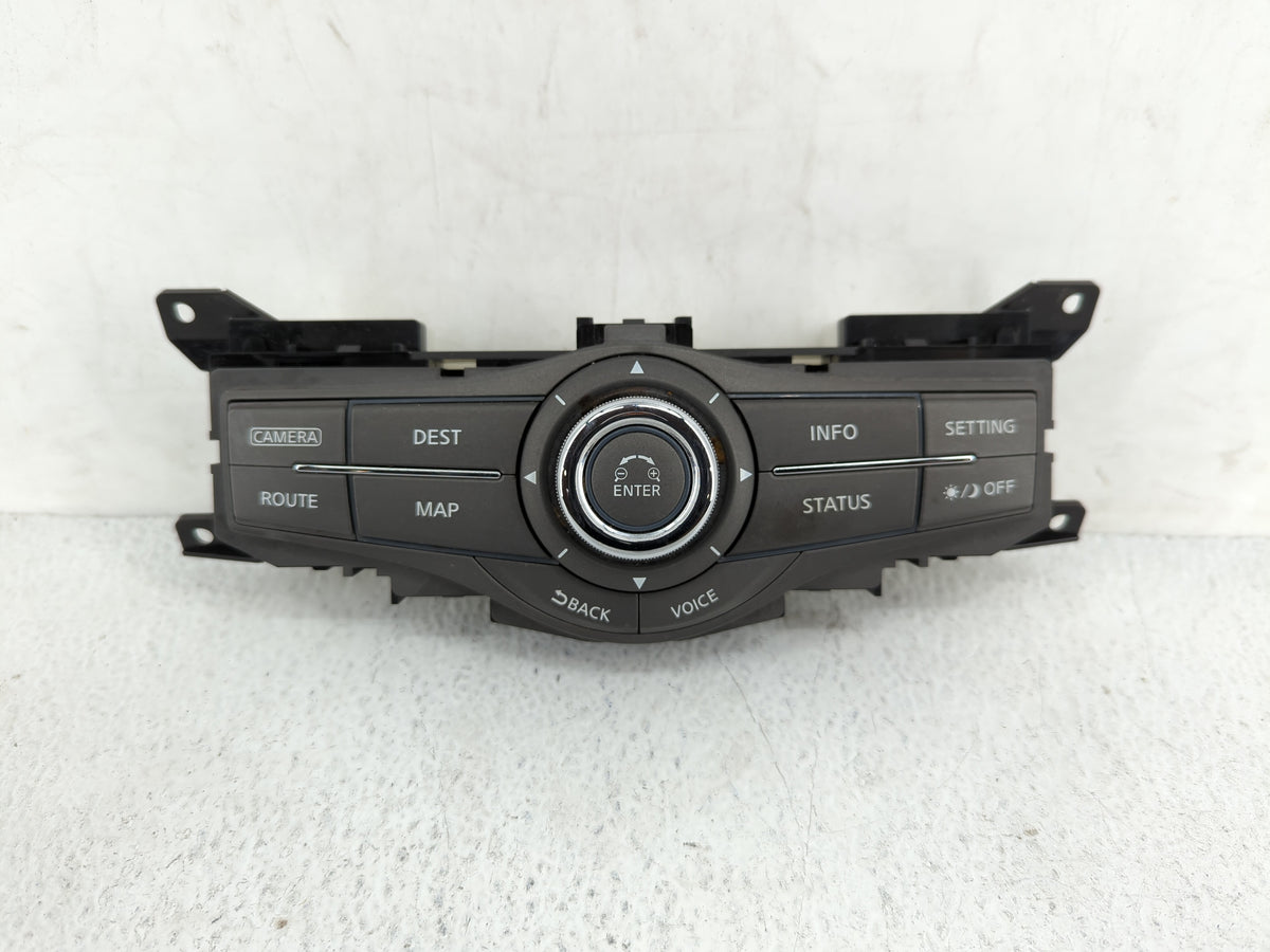 2014 Infiniti Qx80 Am Fm Cd Player Radio Receiver 360040 - Oemusedautoparts1.com