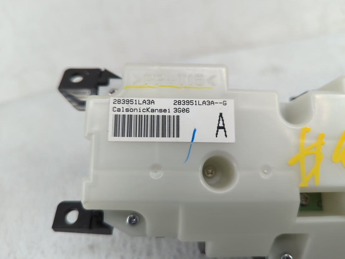 2014 Infiniti Qx80 Am Fm Cd Player Radio Receiver 360040 - Oemusedautoparts1.com