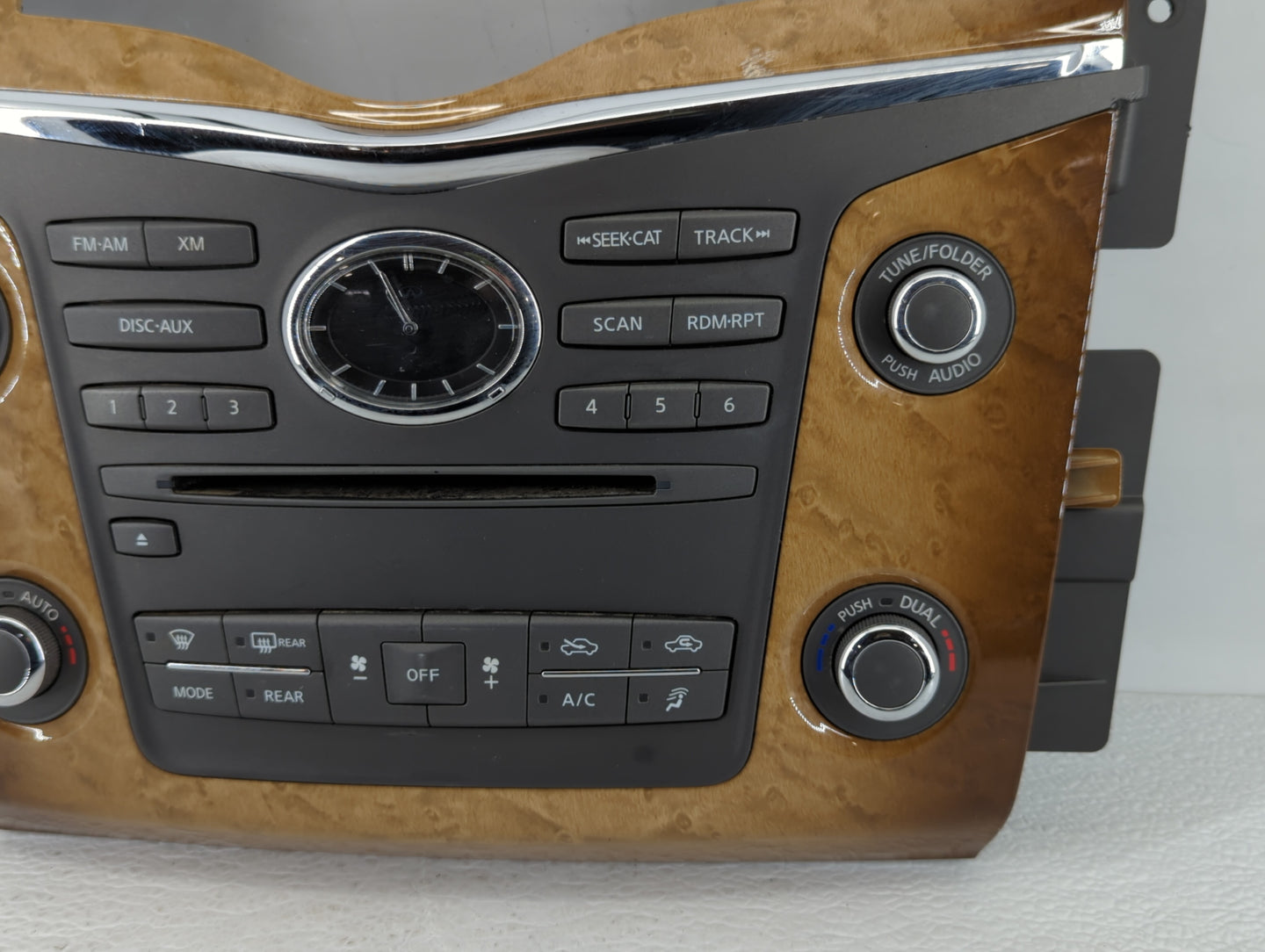 2014-2017 Infiniti Qx80 Radio Control Panel - Oemusedautoparts1.com