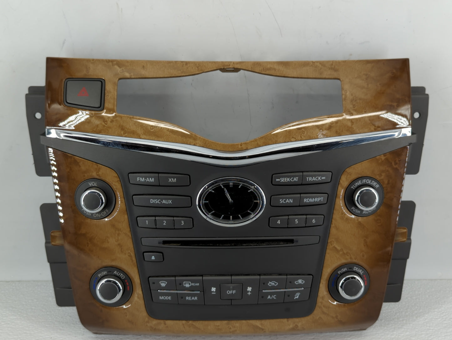 2014-2017 Infiniti Qx80 Radio Control Panel - Oemusedautoparts1.com