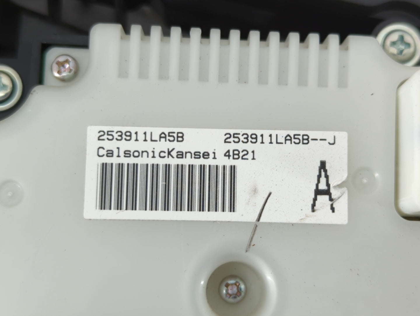 2014-2017 Infiniti Qx80 Radio Control Panel - Oemusedautoparts1.com