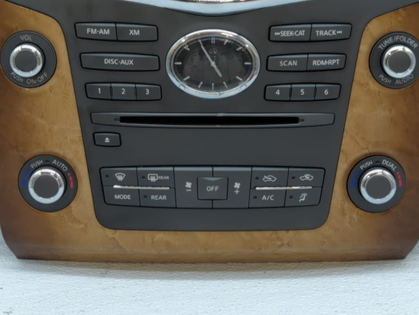 2014-2017 Infiniti Qx80 Am Fm Cd Player Radio Receiver - Oemusedautoparts1.com