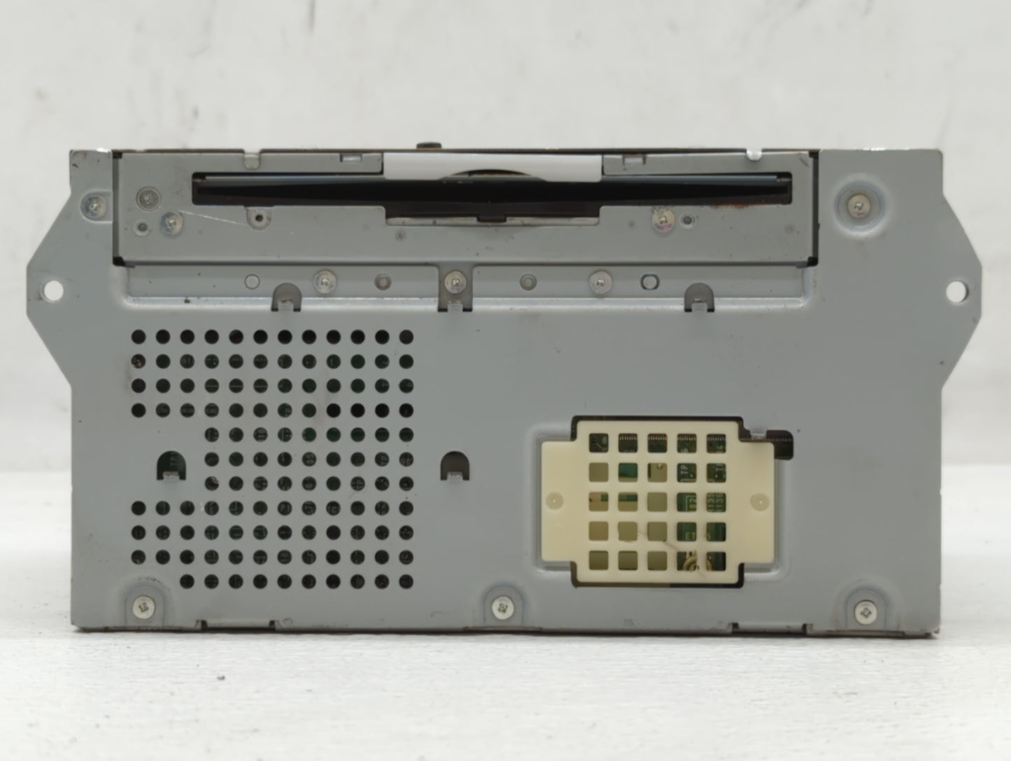 2014-2014 Infiniti Qx80 Am Fm Cd Player Radio Receiver - Oemusedautoparts1.com