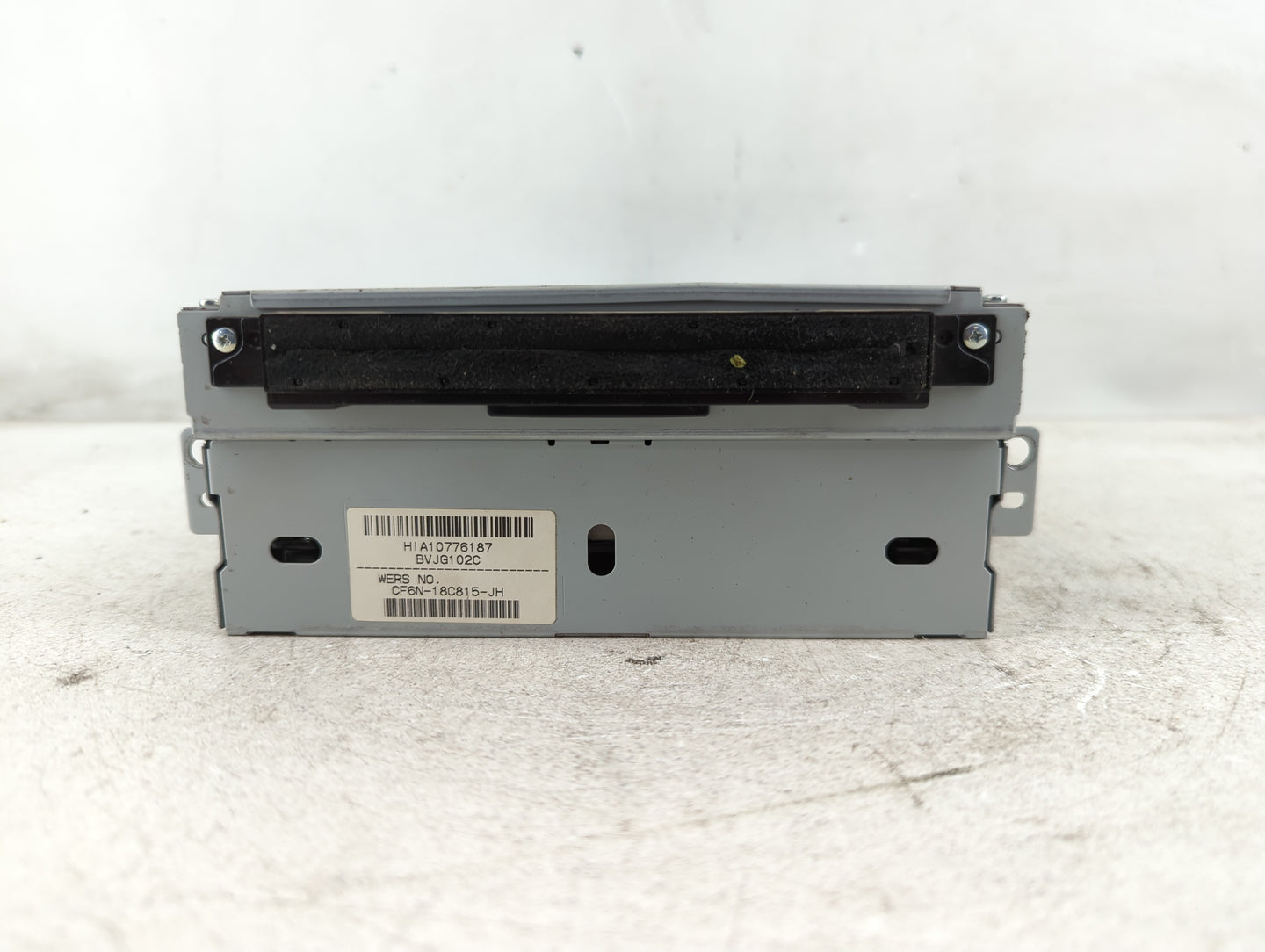 2014-2015 Jaguar Xf Radio AM FM Cd Player Receiver Replacement P/N:50645928AA Fits Fits 2014 2015 2016 OEM Used Auto Parts -