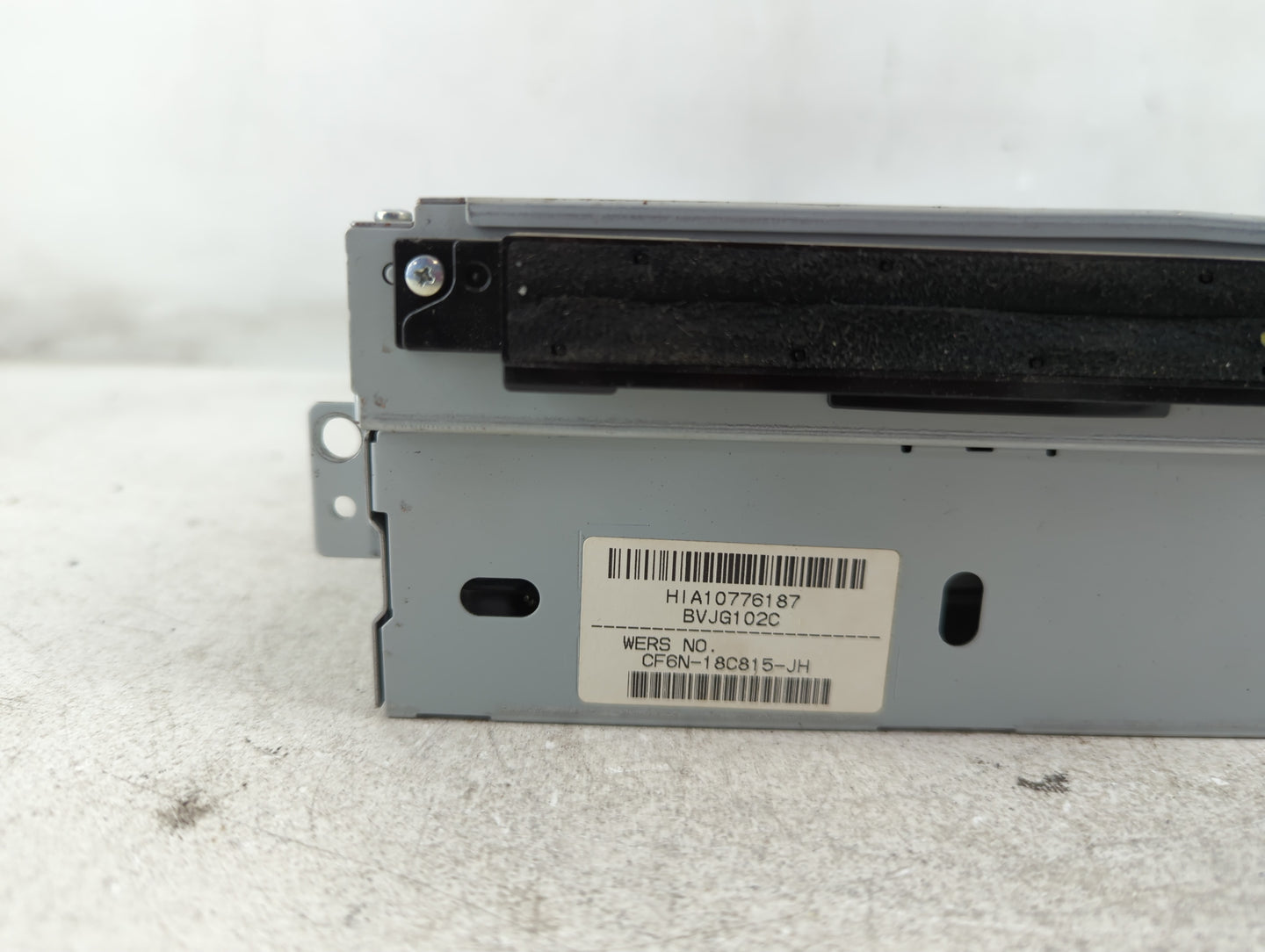 2014-2015 Jaguar Xf Radio AM FM Cd Player Receiver Replacement P/N:50645928AA Fits Fits 2014 2015 2016 OEM Used Auto Parts -