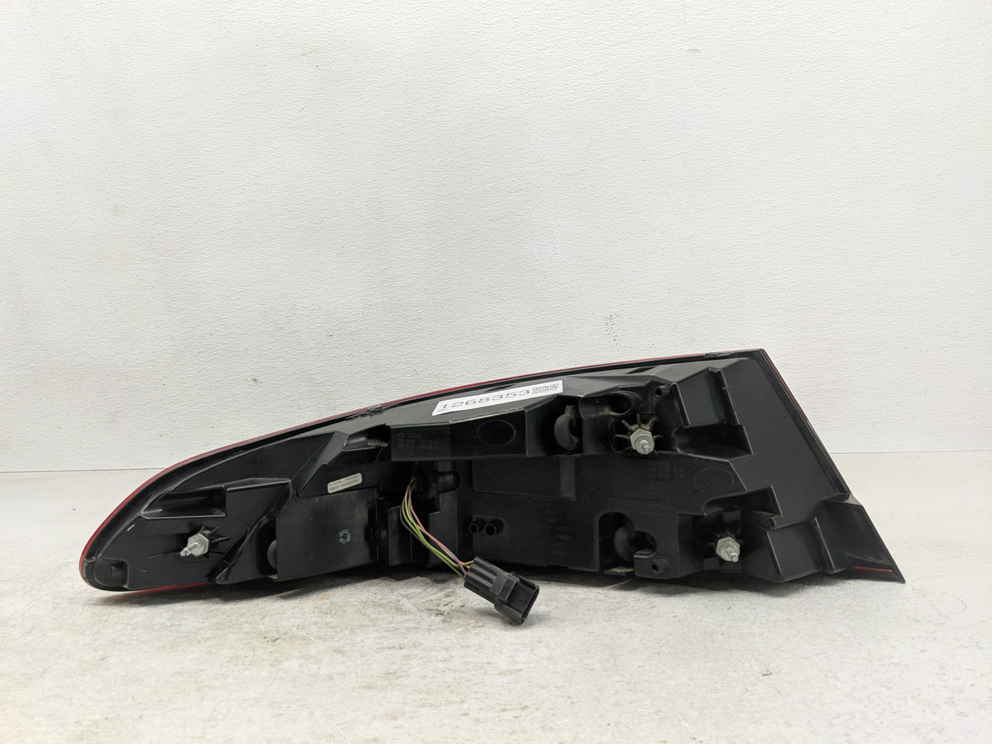 2012-2015 Jaguar Xf Tail Light Assembly Passenger Right OEM Fits Fits 2012 2013 2014 2015 OEM Used Auto Parts - Oemusedautop