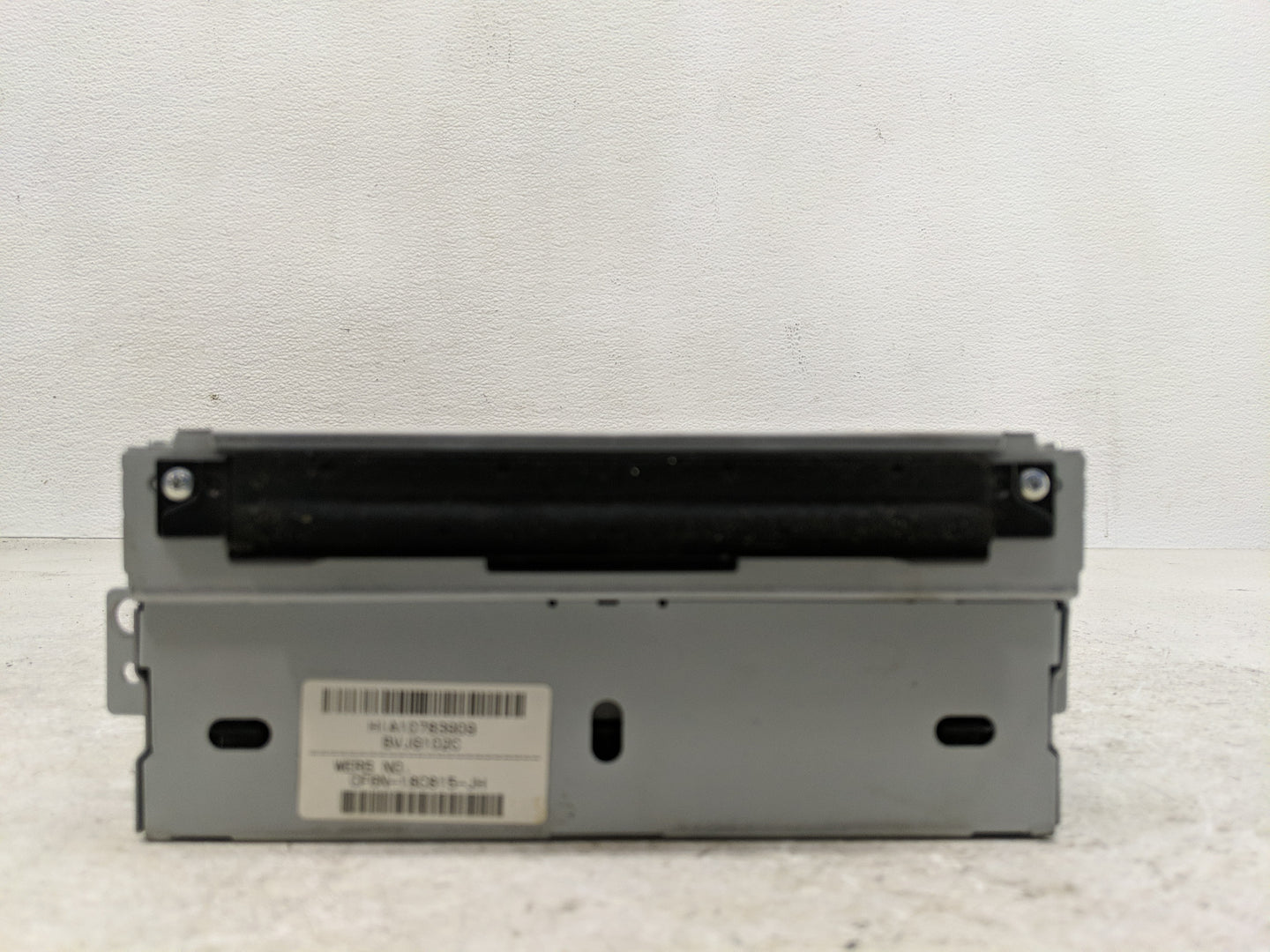 2014-2015 Jaguar Xf Radio AM FM Cd Player Receiver Replacement P/N:50645928 AA Fits Fits 2014 2015 2016 OEM Used Auto Parts 
