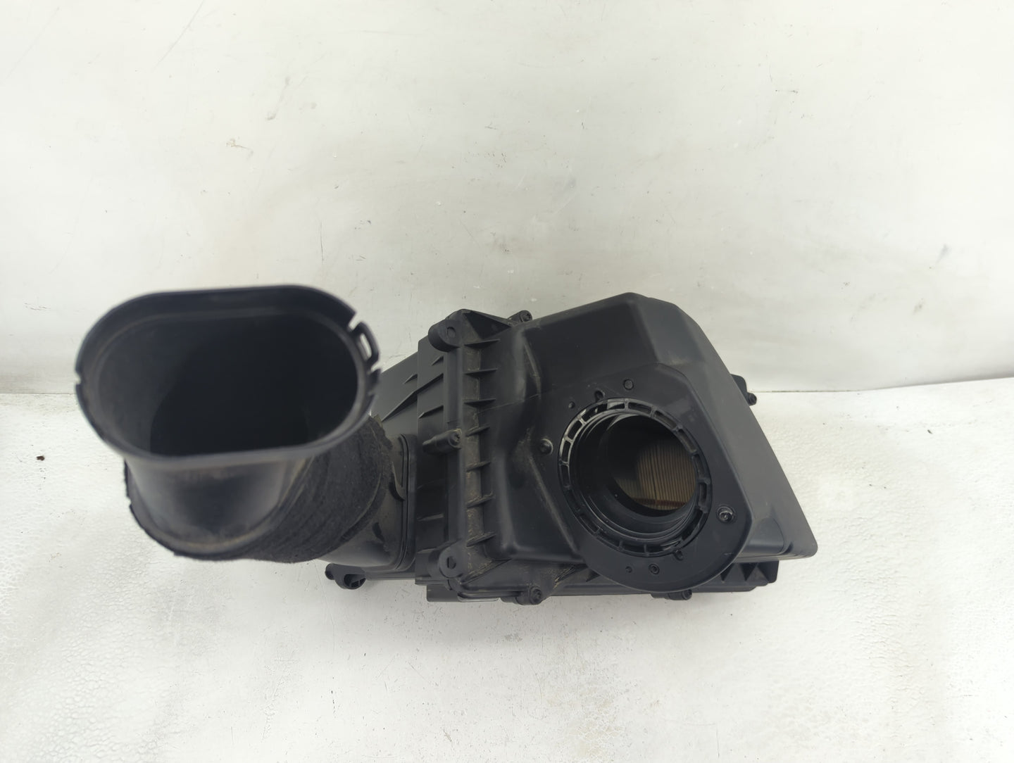2013-2014 Jaguar Xf Air Cleaner Intake-duct Hose Tube - Oemusedautoparts1.com