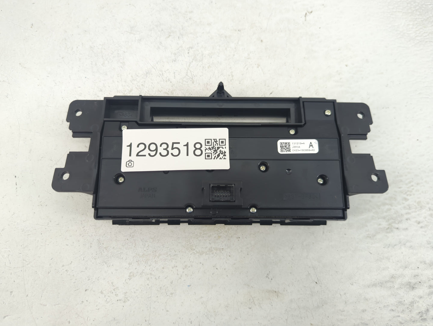 2012-2015 Jaguar Xf Radio Control Panel - Oemusedautoparts1.com