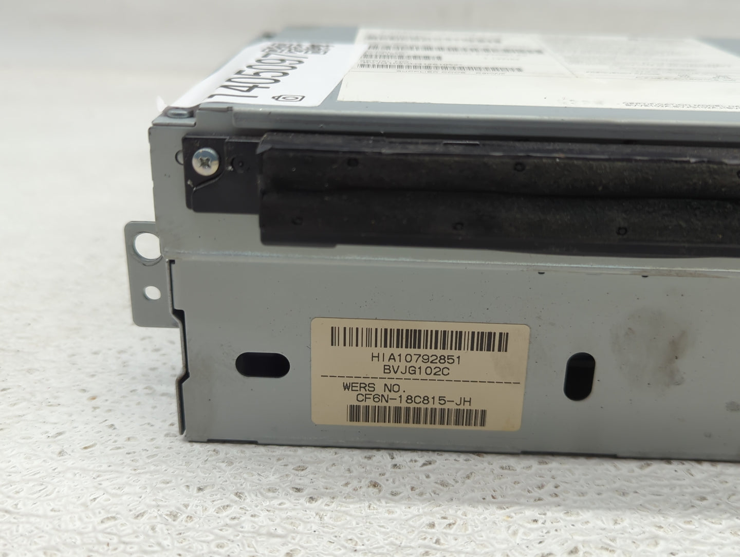 2014-2015 Jaguar Xf Radio AM FM Cd Player Receiver Replacement P/N:50645928 AA Fits Fits 2014 2015 2016 OEM Used Auto Parts 