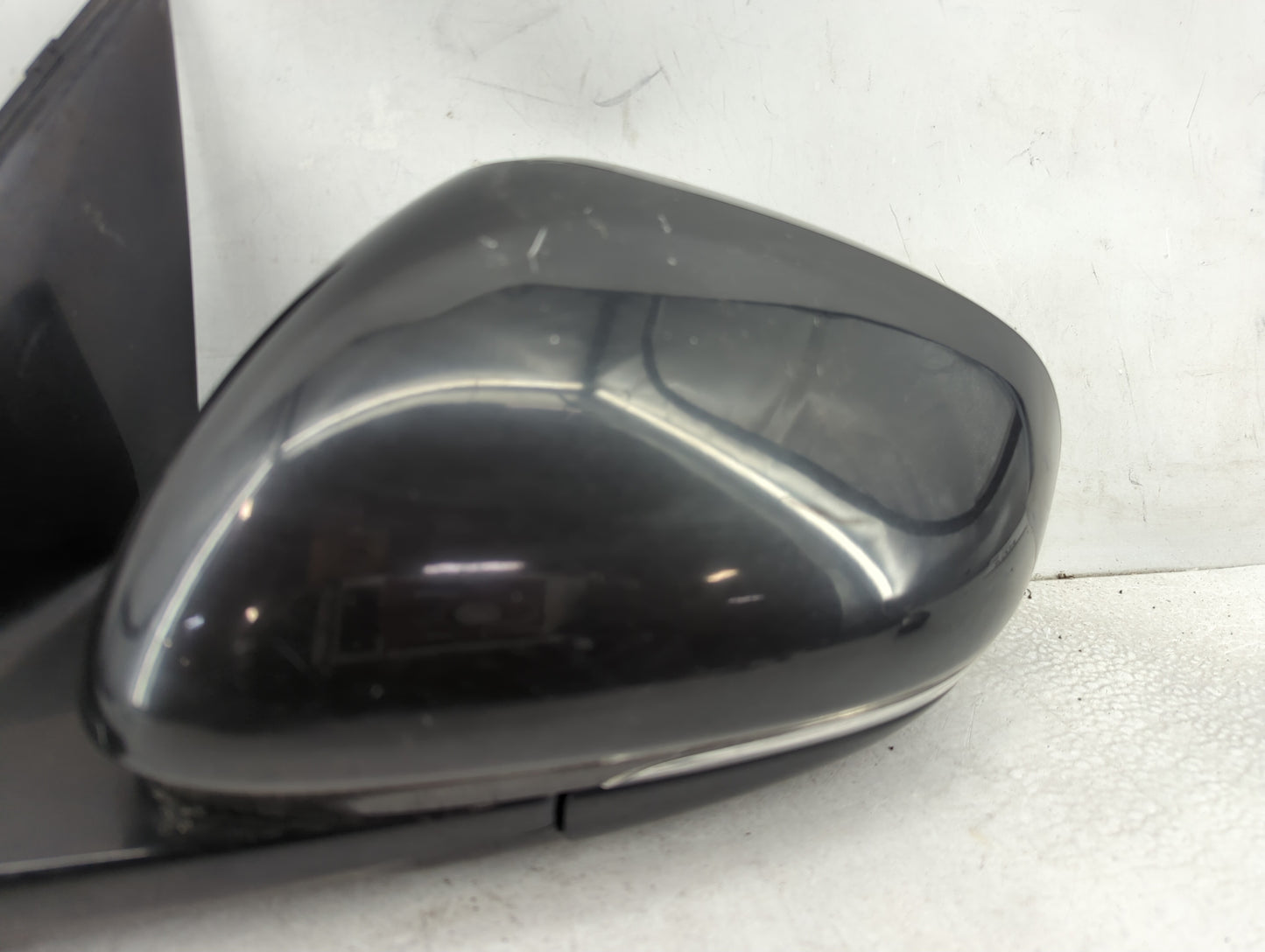 2010-2015 Jaguar Xf Driver Side View Mirror - Left Door Mirror OEM Used - Oemusedautoparts1.com