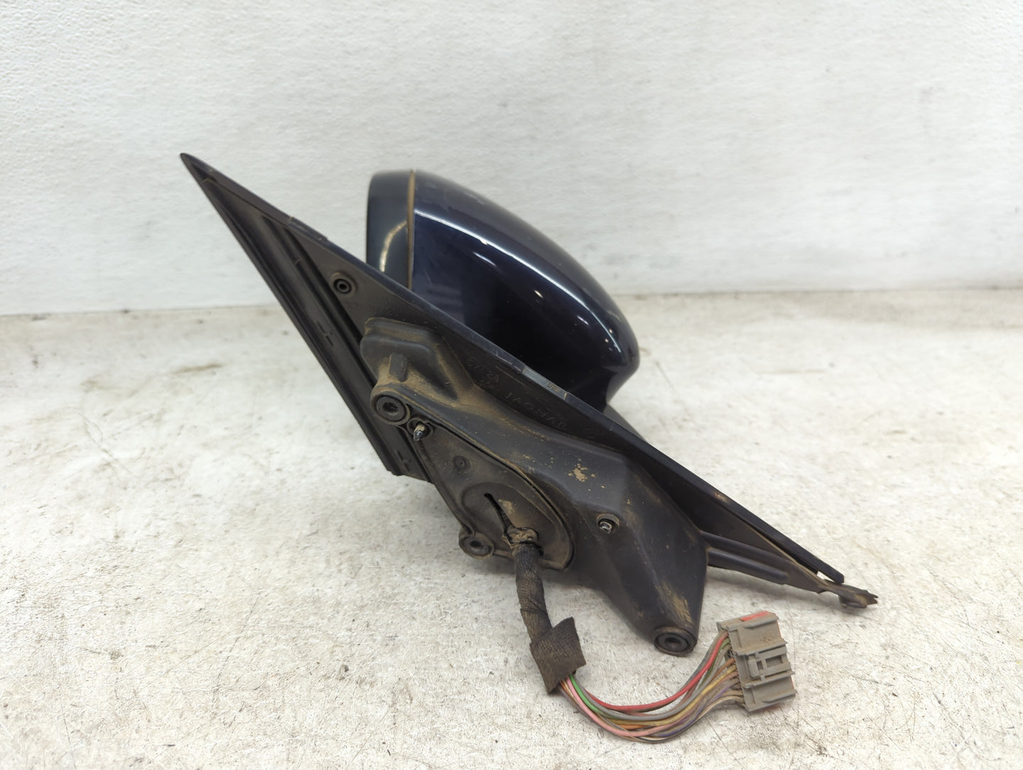 2010-2015 Jaguar Xf Driver Side View Mirror - Left Door Mirror OEM Used - Oemusedautoparts1.com
