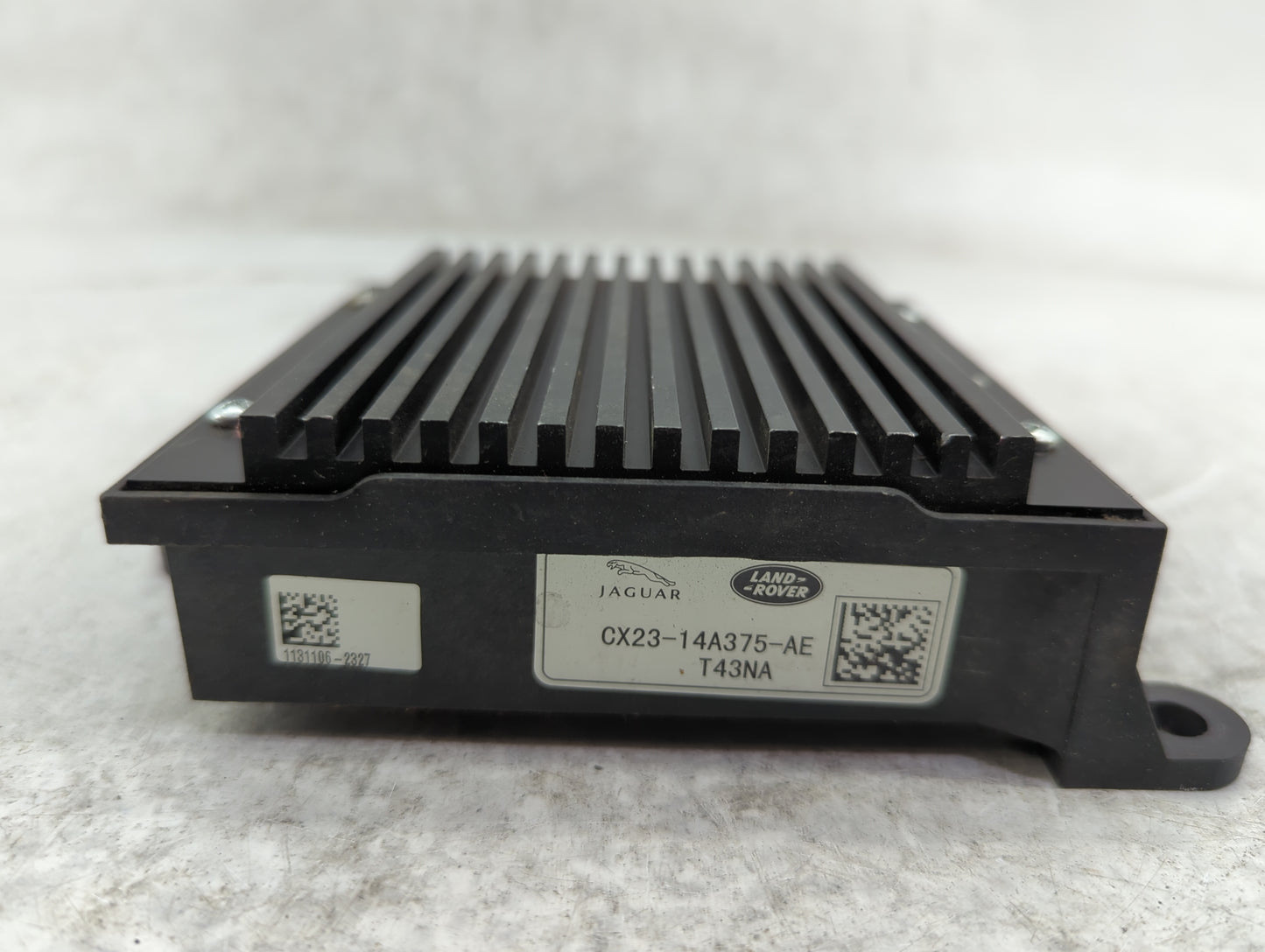 2014 Jaguar Xf Body Control Module Bcm Inner Cabin Fuse Box - Oemusedautoparts1.com