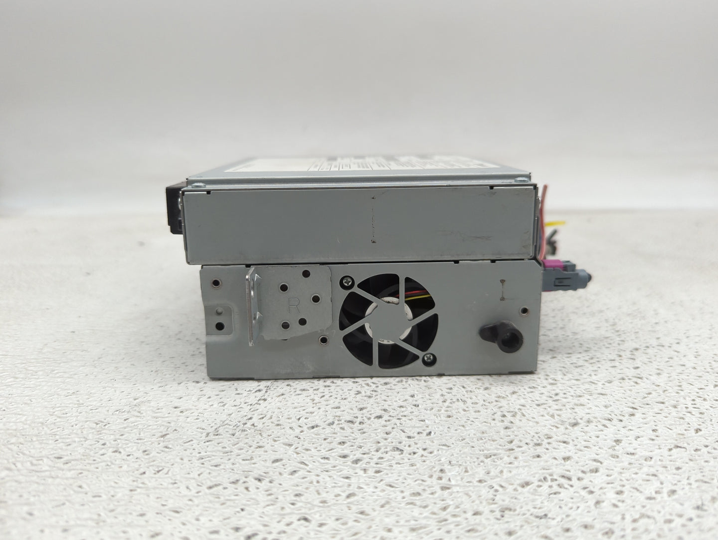 2014-2015 Jaguar Xf Radio AM FM Cd Player Receiver Replacement P/N:50645928 AA Fits Fits 2014 2015 OEM Used Auto Parts - Oem