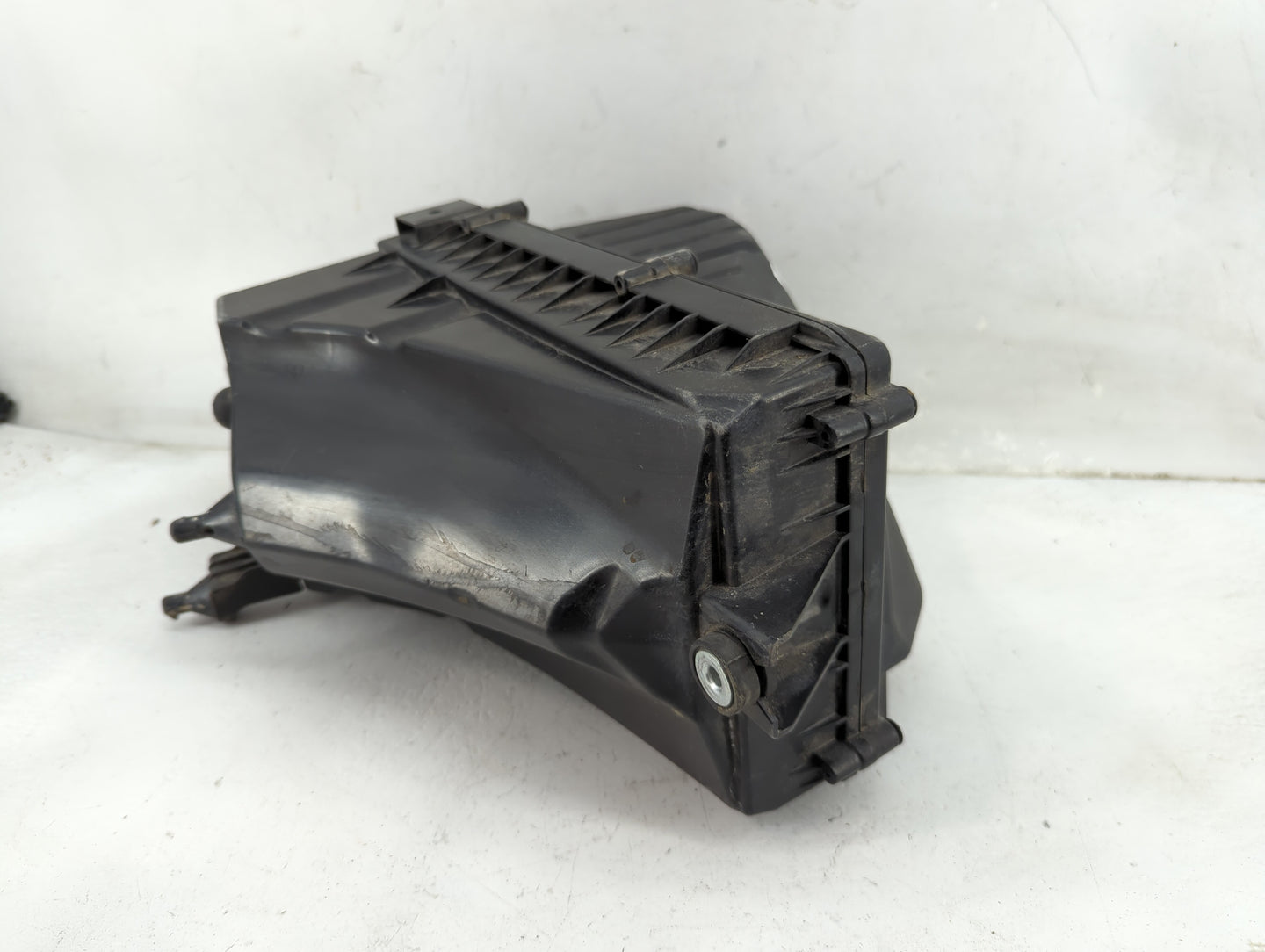 2013-2014 Jaguar Xf Air Cleaner Intake-duct Hose Tube 1459704 - Oemusedautoparts1.com