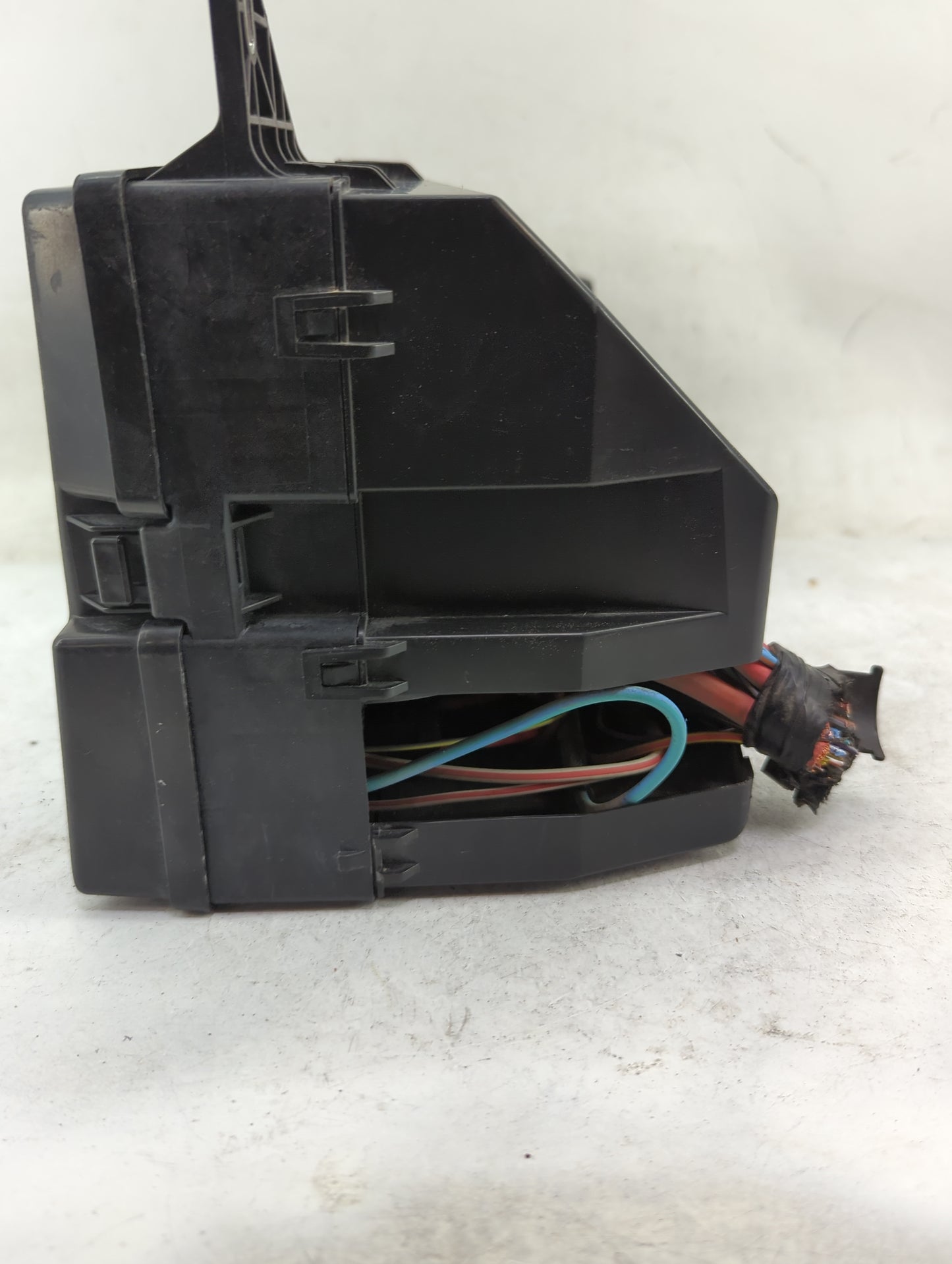 2014 Jaguar Xf Fusebox Fuse Box Panel Relay Module P/N:EX2314290AGB0026 Fits OEM Used Auto Parts - Oemusedautoparts1.com