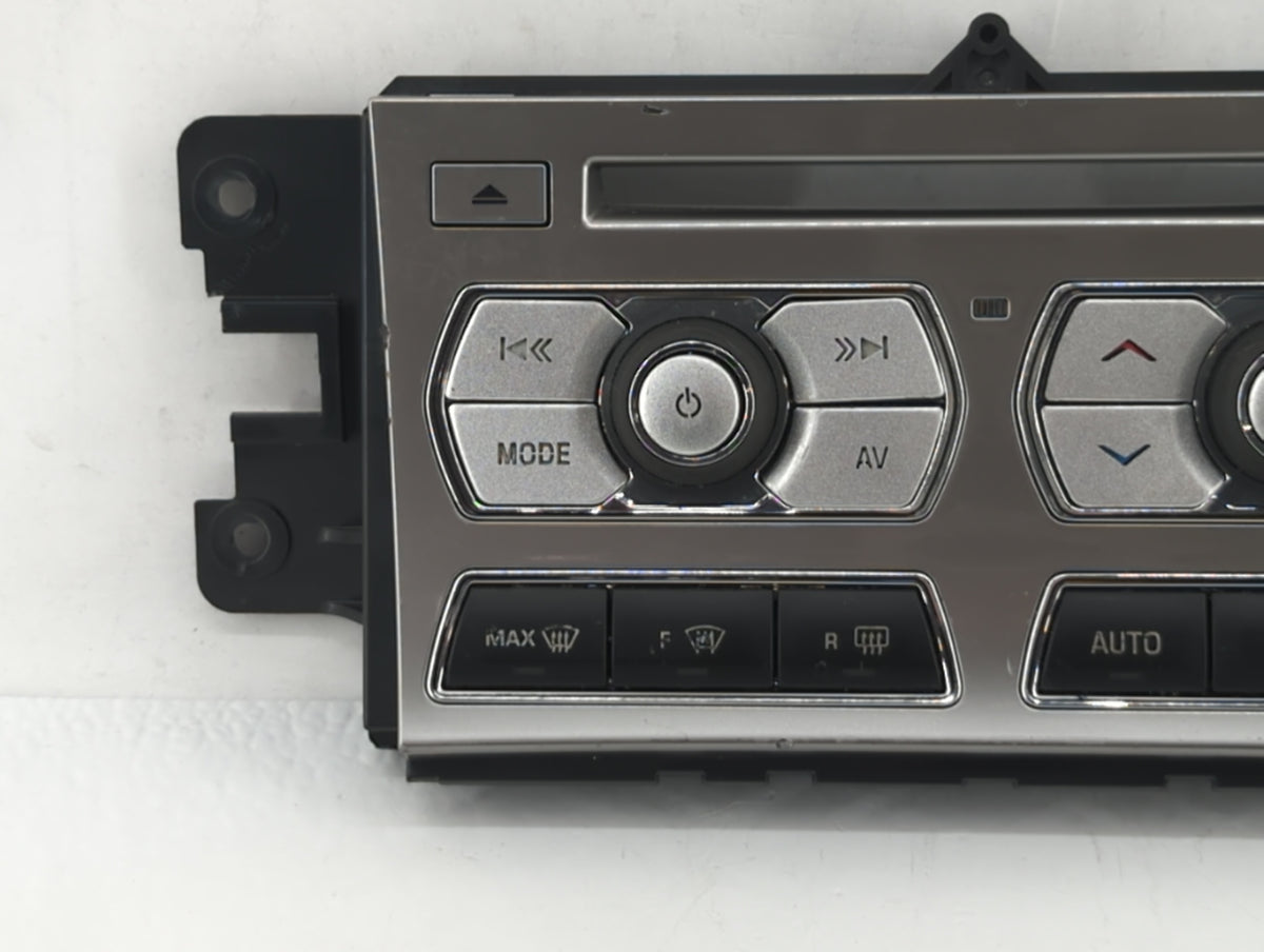 2013-2015 Jaguar Xf Am Fm Cd Player Radio Receiver 393617 - Oemusedautoparts1.com