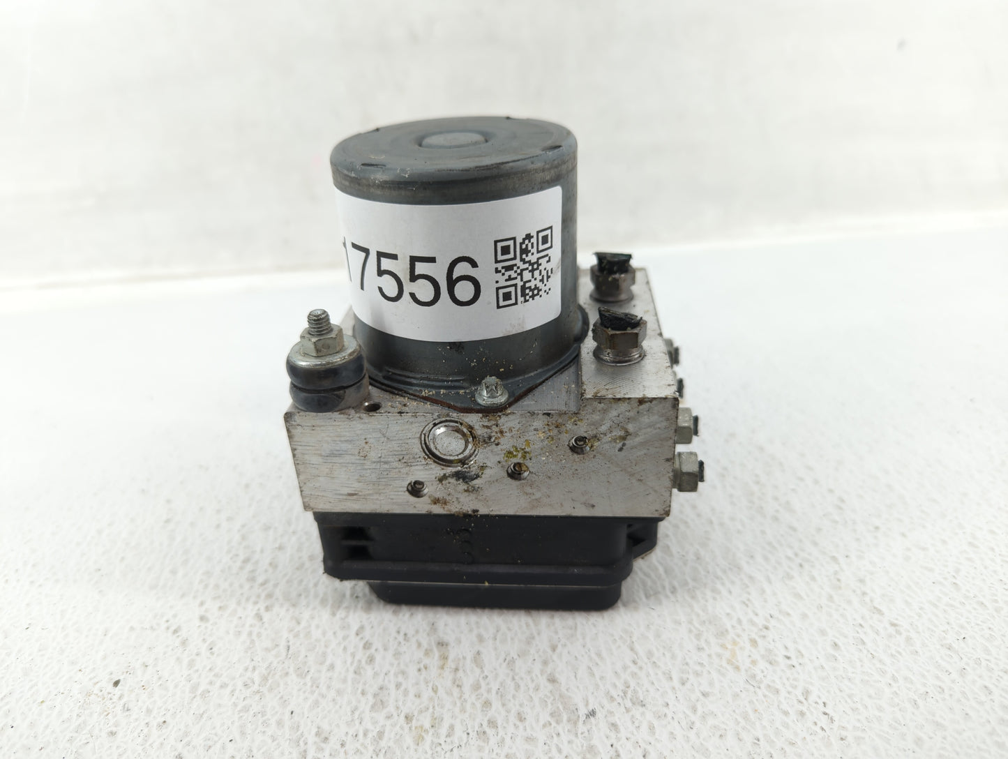 2014-2015 Jaguar Xf ABS Pump Control Module Replacement P/N:DX23-2C405-BG Fits Fits 2014 2015 OEM Used Auto Parts - Oemuseda