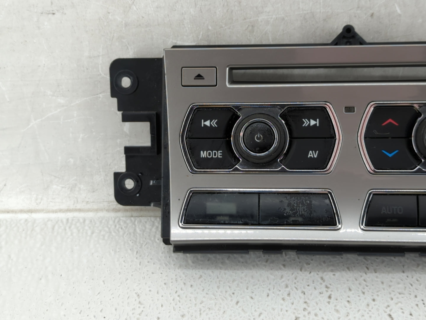 2013-2015 Jaguar Xf Radio Control Panel - Oemusedautoparts1.com