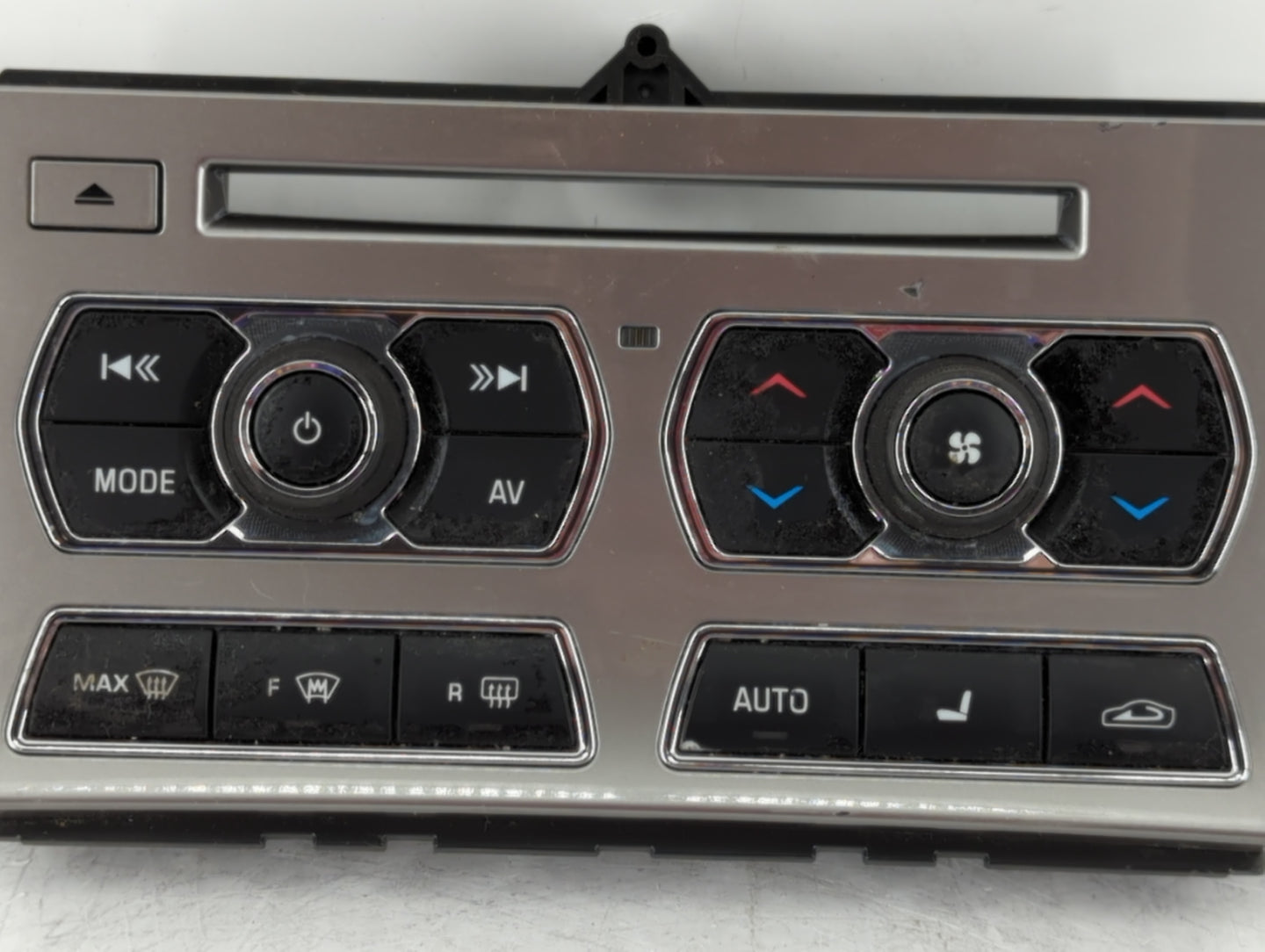 2012-2015 Jaguar Xf Am Fm Cd Player Radio Receiver - Oemusedautoparts1.com
