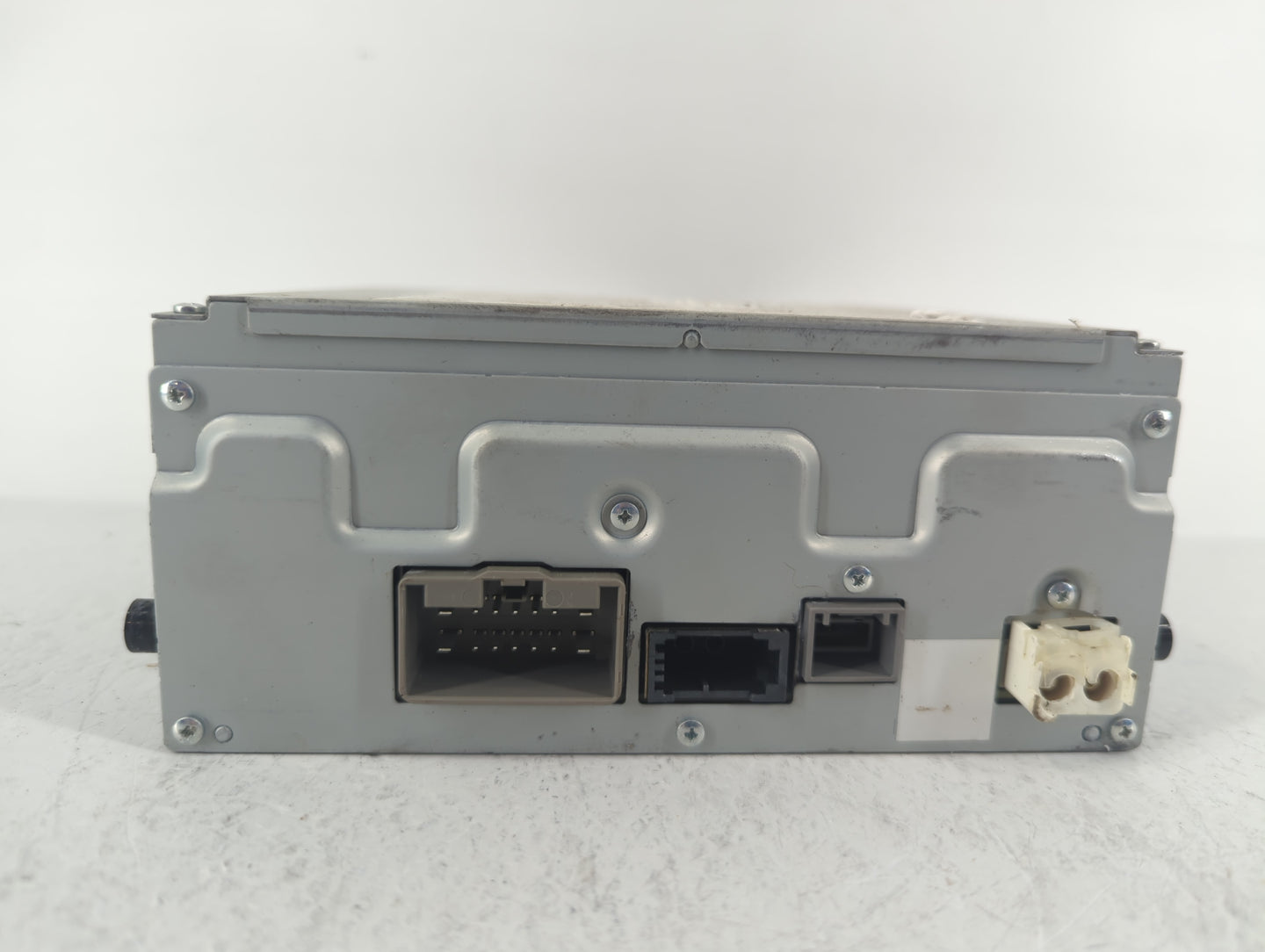 2012-2015 Jaguar Xf Am Fm Cd Player Radio Receiver - Oemusedautoparts1.com