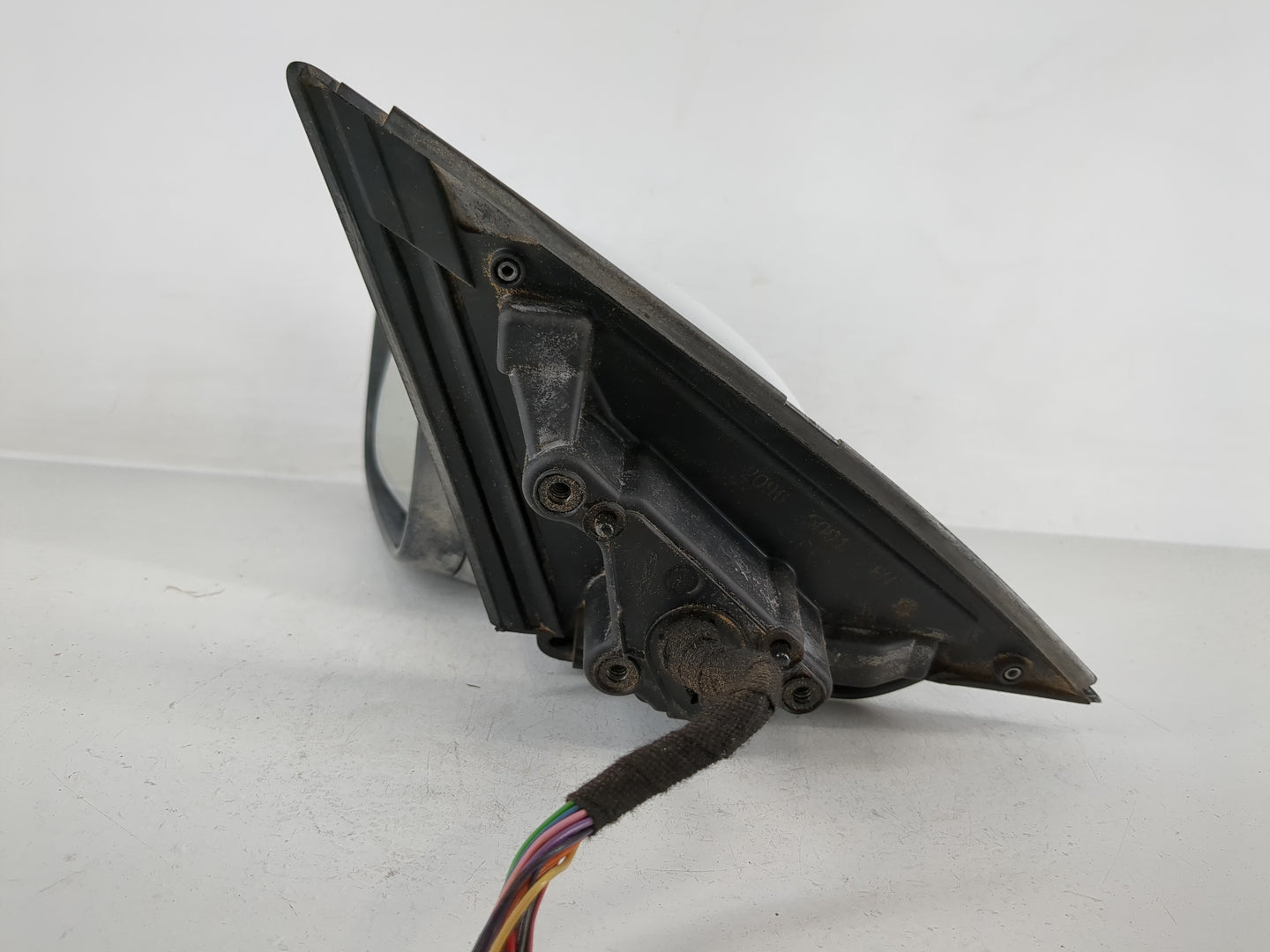 2010-2015 Jaguar Xj Driver Side View Mirror - Left Door Mirror OEM Used - Oemusedautoparts1.com