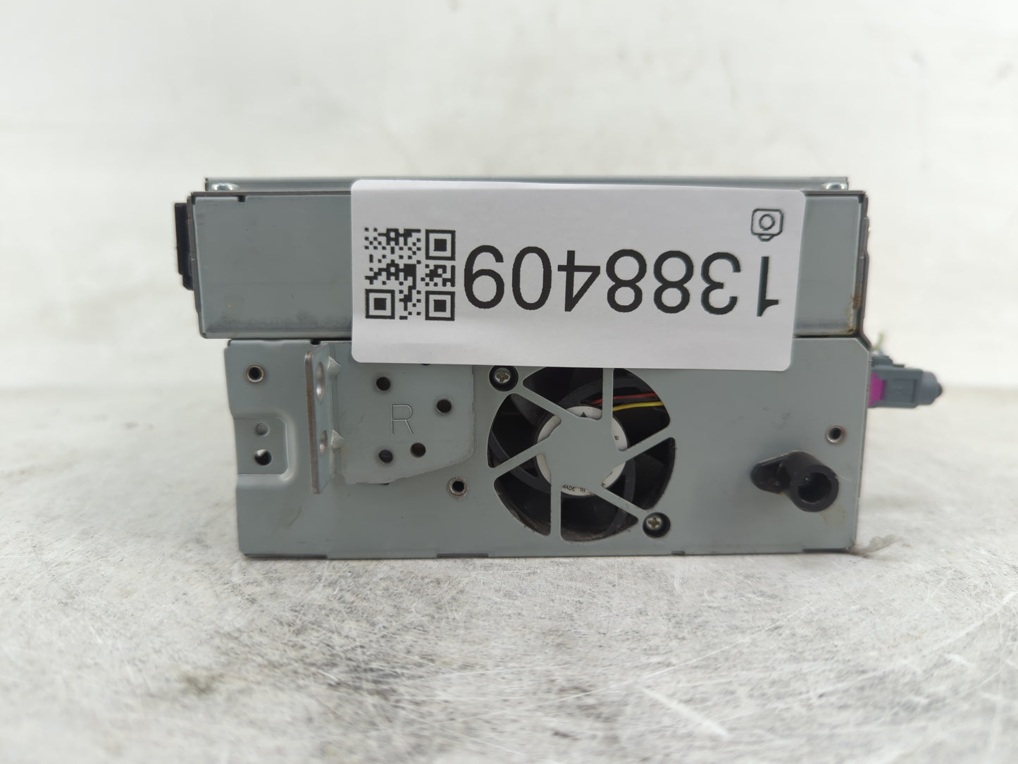 2014 Jaguar Xj Radio AM FM Cd Player Receiver Replacement P/N:50645928AA Fits Fits 2015 2016 OEM Used Auto Parts - Oemusedau
