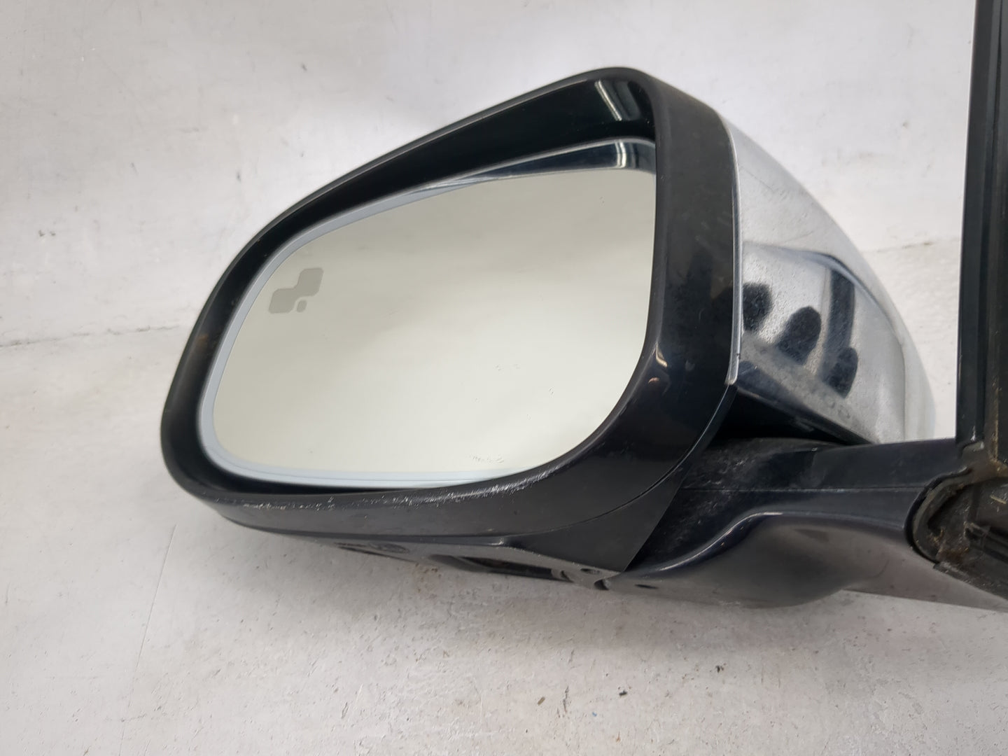 2010-2015 Jaguar Xj Driver Side View Mirror - Left Door Mirror OEM Used - Oemusedautoparts1.com