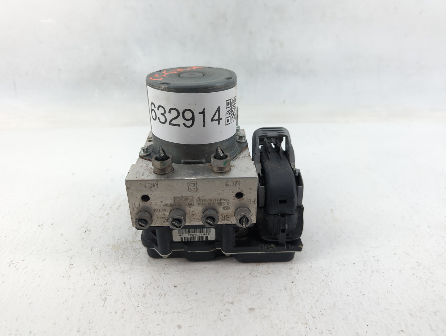 2013-2015 Jaguar Xj ABS Pump Control Module Replacement P/N:DW93-2C405-BH Fits Fits 2013 2014 2015 OEM Used Auto Parts - Oem