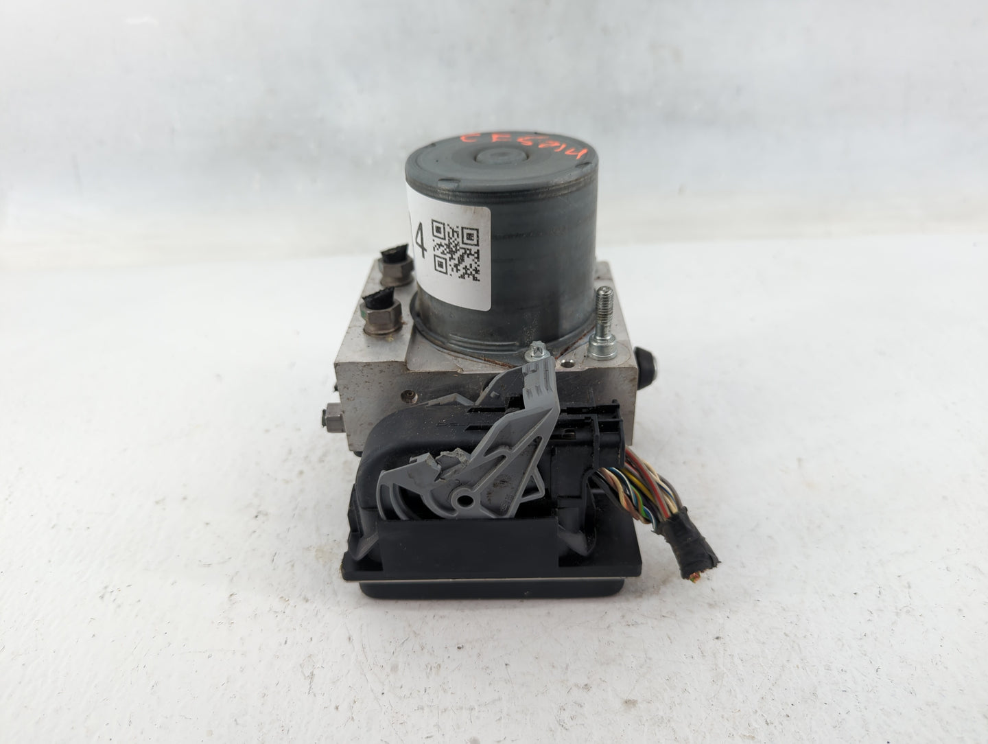 2013-2015 Jaguar Xj ABS Pump Control Module Replacement P/N:DW93-2C405-BH Fits Fits 2013 2014 2015 OEM Used Auto Parts - Oem