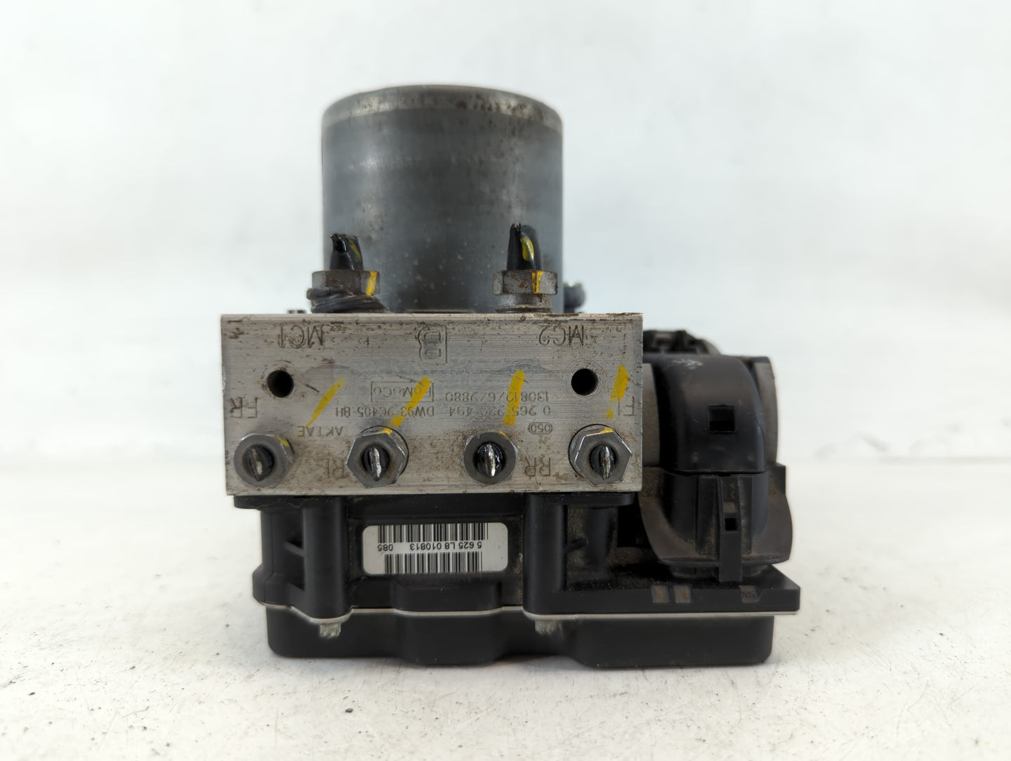 2013-2015 Jaguar Xj ABS Pump Control Module Replacement P/N:DW93-2C405-BH Fits Fits 2013 2014 2015 OEM Used Auto Parts - Oem