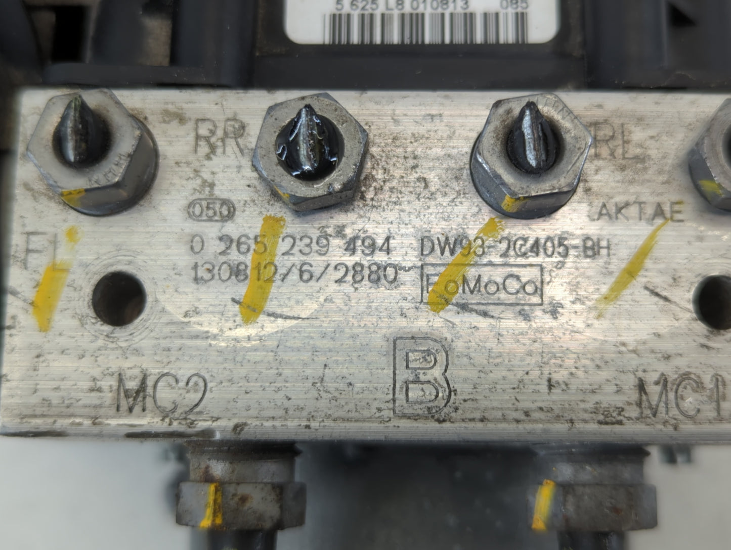 2013-2015 Jaguar Xj ABS Pump Control Module Replacement P/N:DW93-2C405-BH Fits Fits 2013 2014 2015 OEM Used Auto Parts - Oem