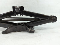 2014 Jaguar Xj Spare Scissor Car Jack 757483 - Oemusedautoparts1.com