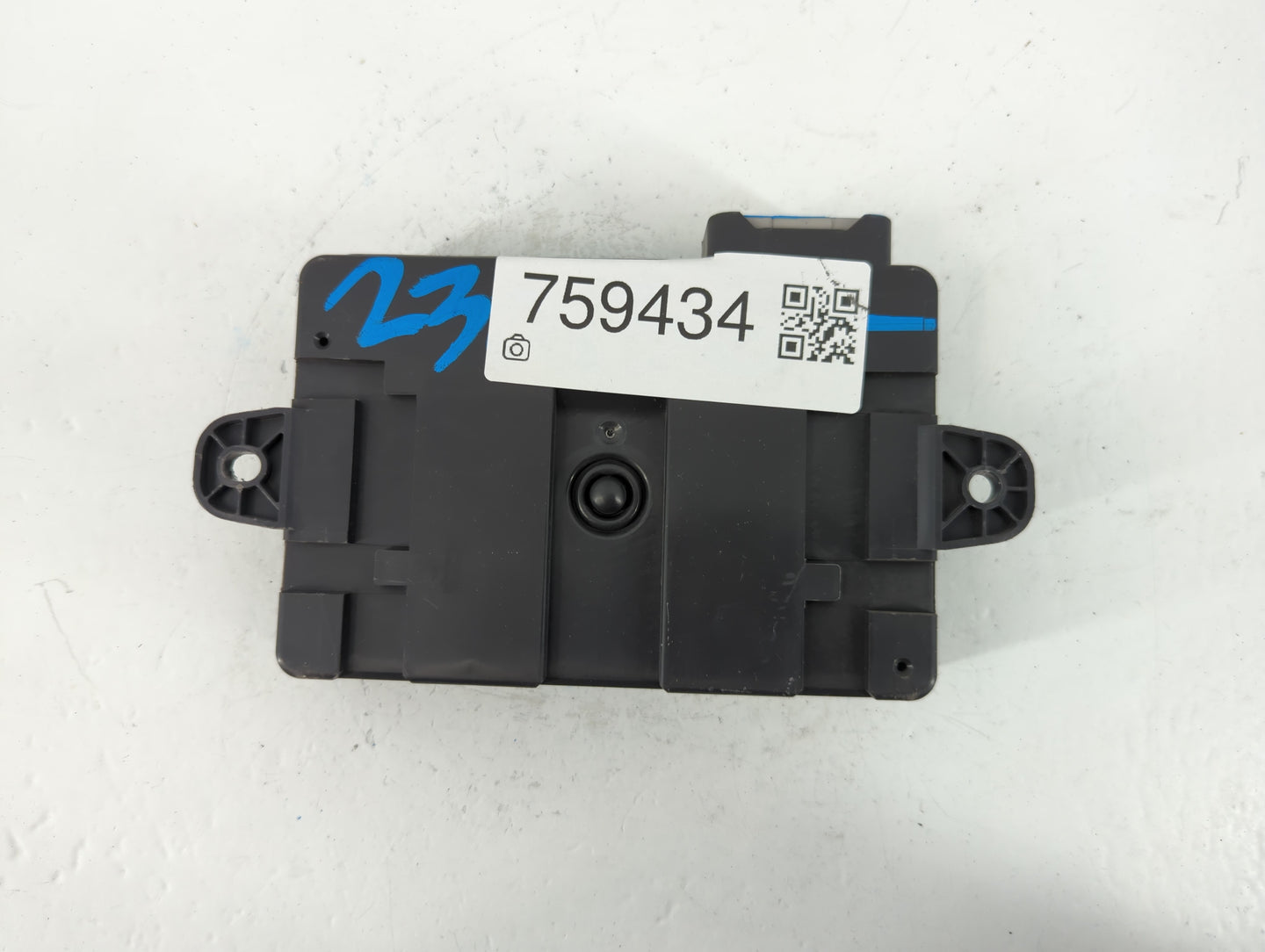 2010-2019 Jaguar Xj Body Control Module Bcm Inner Cabin Fuse Box - Oemusedautoparts1.com
