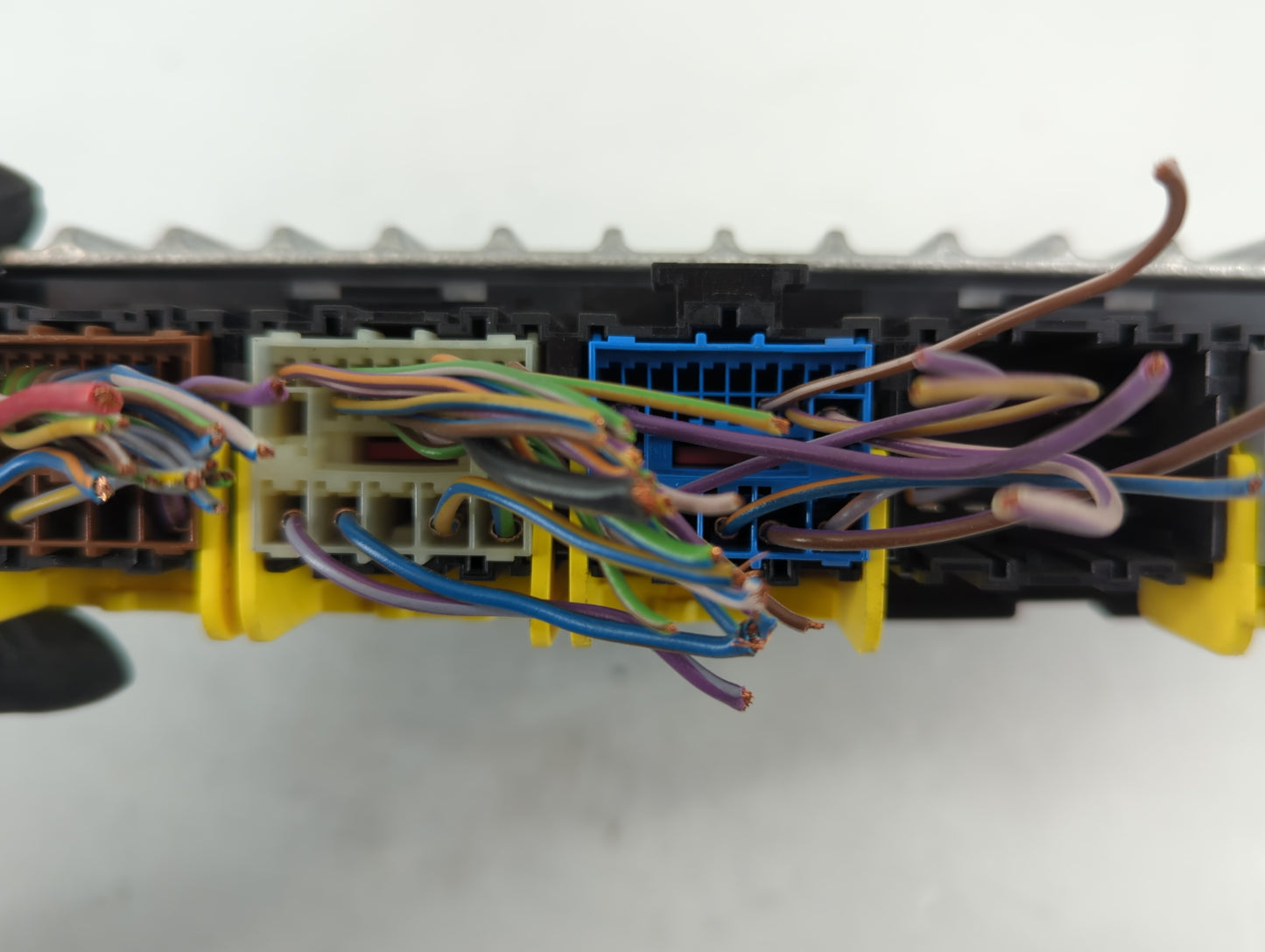 2014-2015 Jaguar Xj Body Control Module Bcm Inner Cabin Fuse Box - Oemusedautoparts1.com